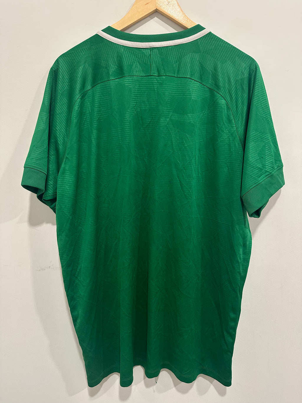 Brighton 2018-20 Away Soccer Jersey (2XL)