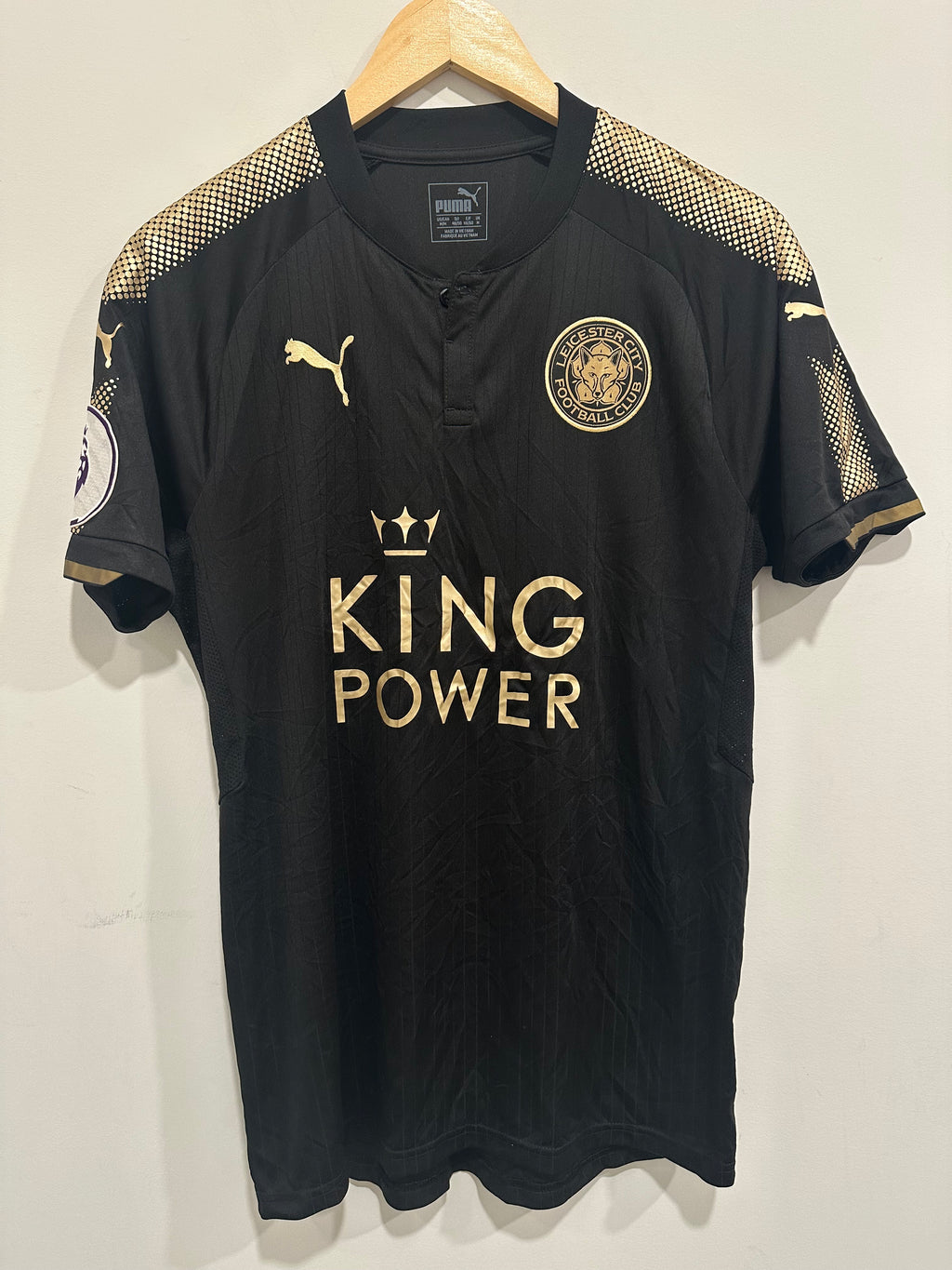Leicester City 2017-18 Away Soccer Jersey (M)