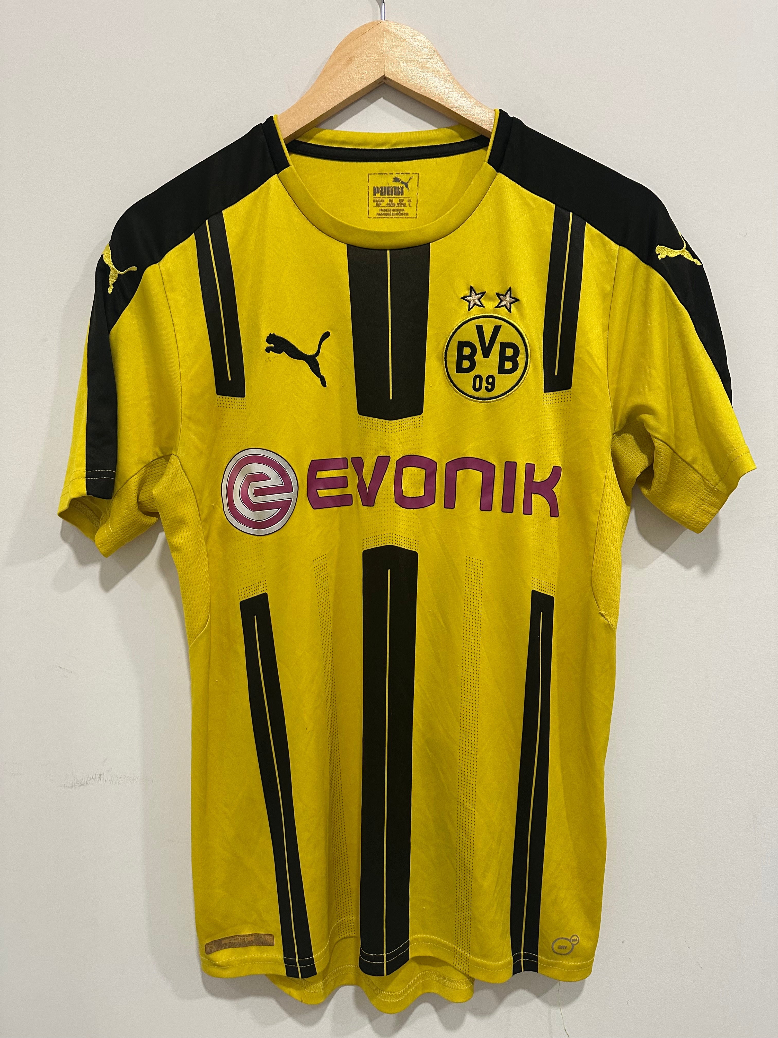 Borussia Dortmund 2016-17 Home Soccer Jersey (S)