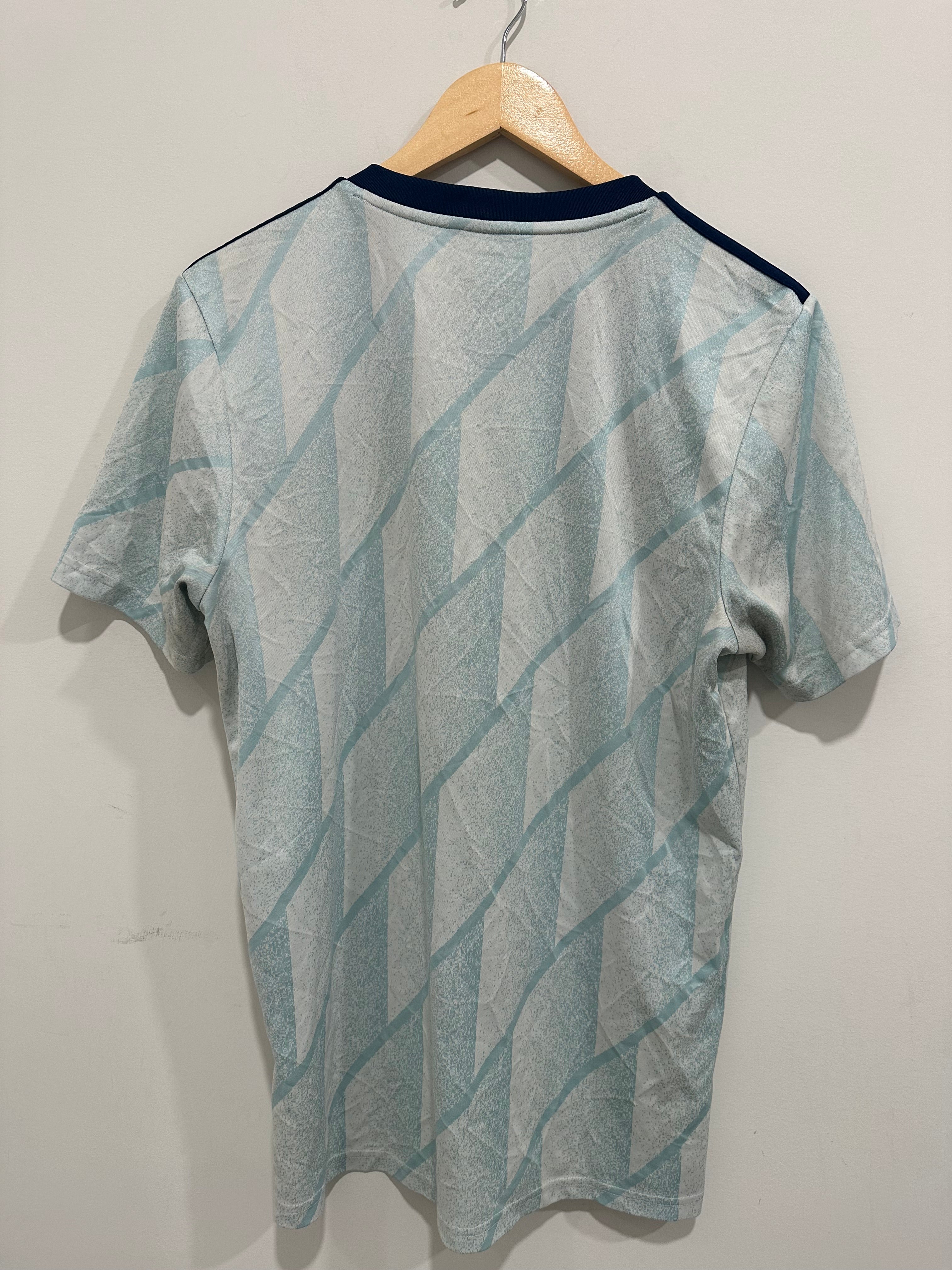 Scotland 2020-22 Away Soccer Jersey (M)