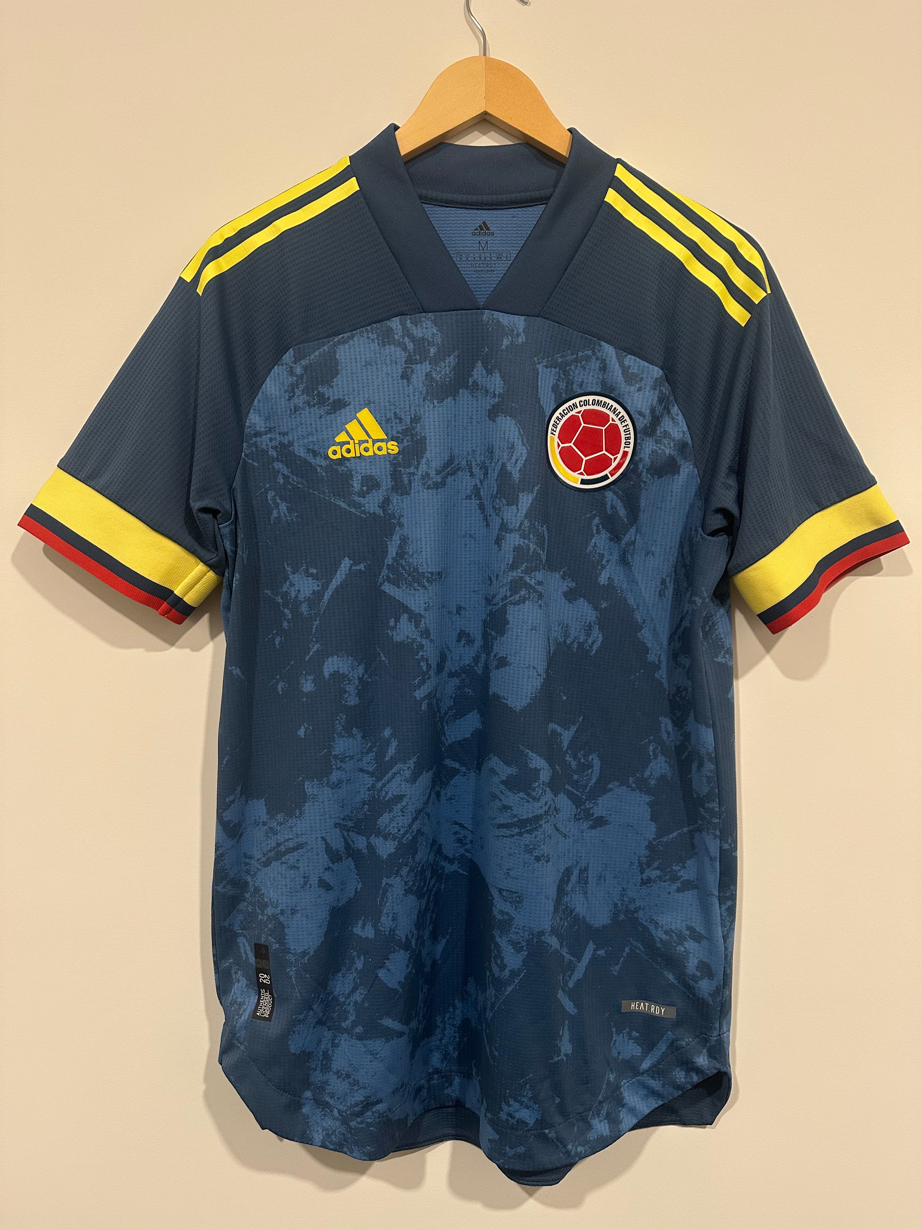 Colombia 2020-21 Away Soccer Jersey Authentic Version (M)