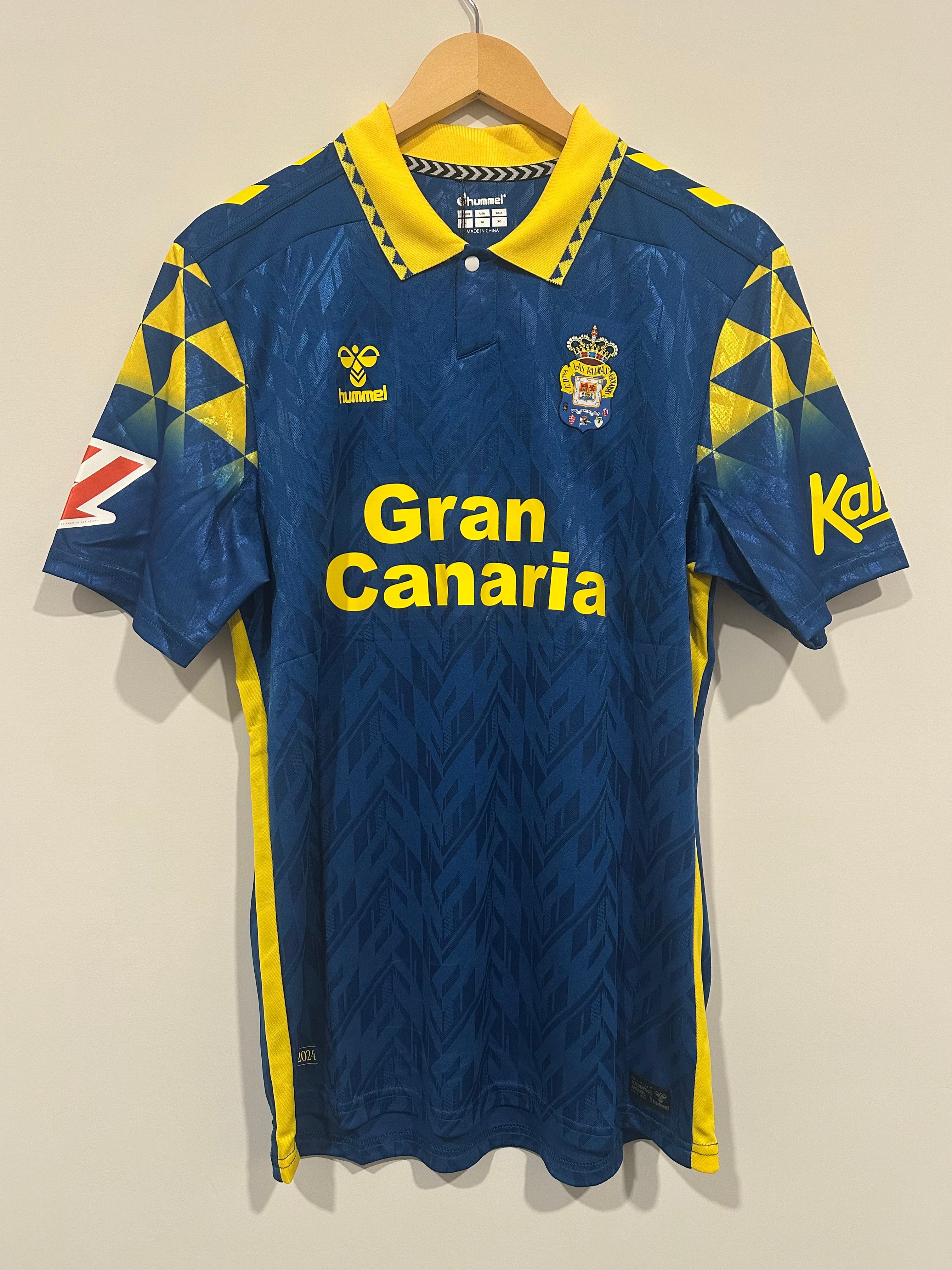 Las Palmas 2024-25 Away Soccer Jersey Moleiro #10 (M) NWT