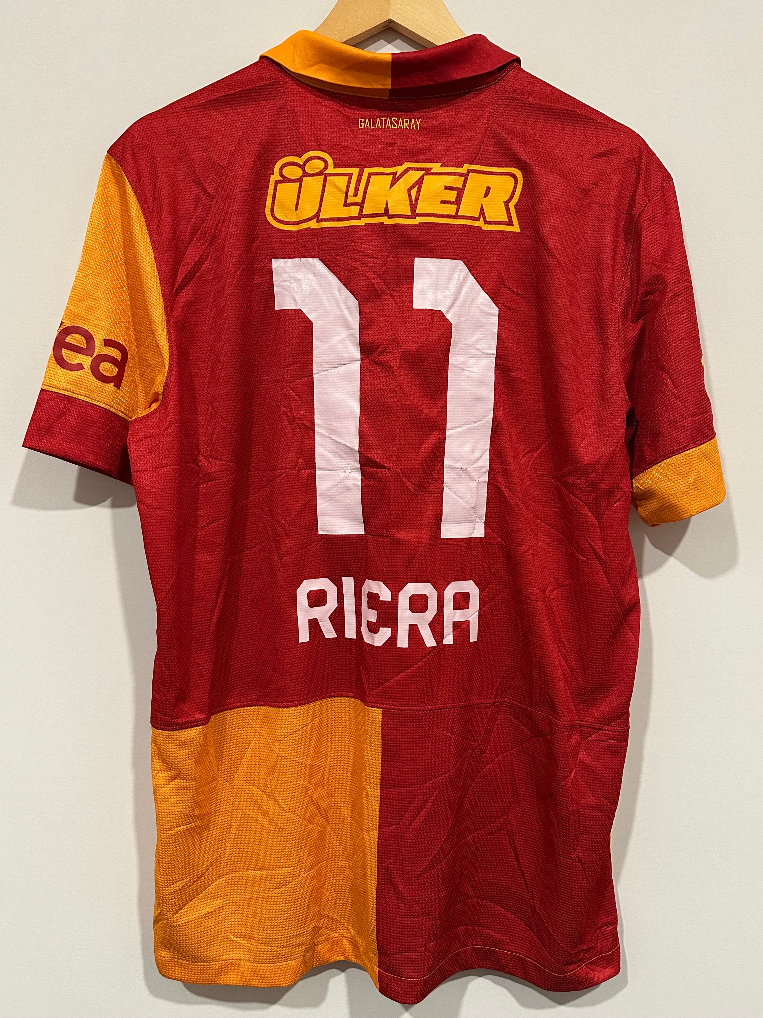 Galatasaray 2013-14 Home Soccer Jersey Riera #11 (L)