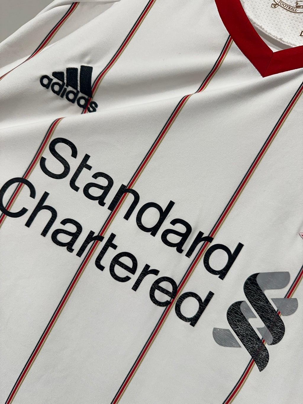 Liverpool 2010-11 Away Soccer Jersey (XL)
