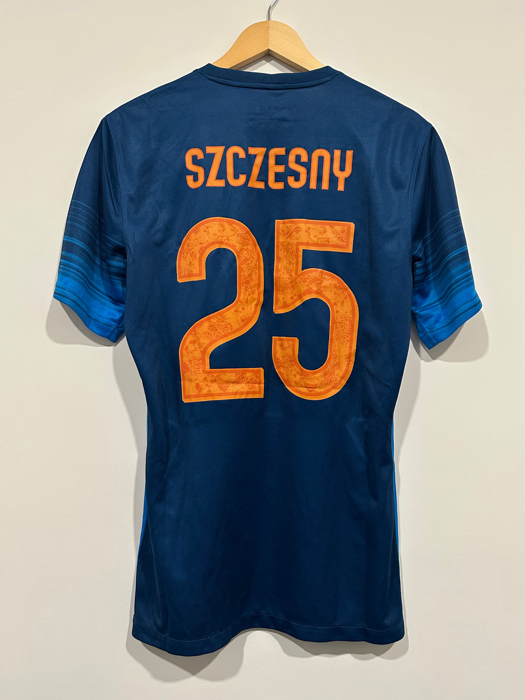 AS Roma 2015-16 GK Soccer Jersey Player Issue Szczesny #25 (L)