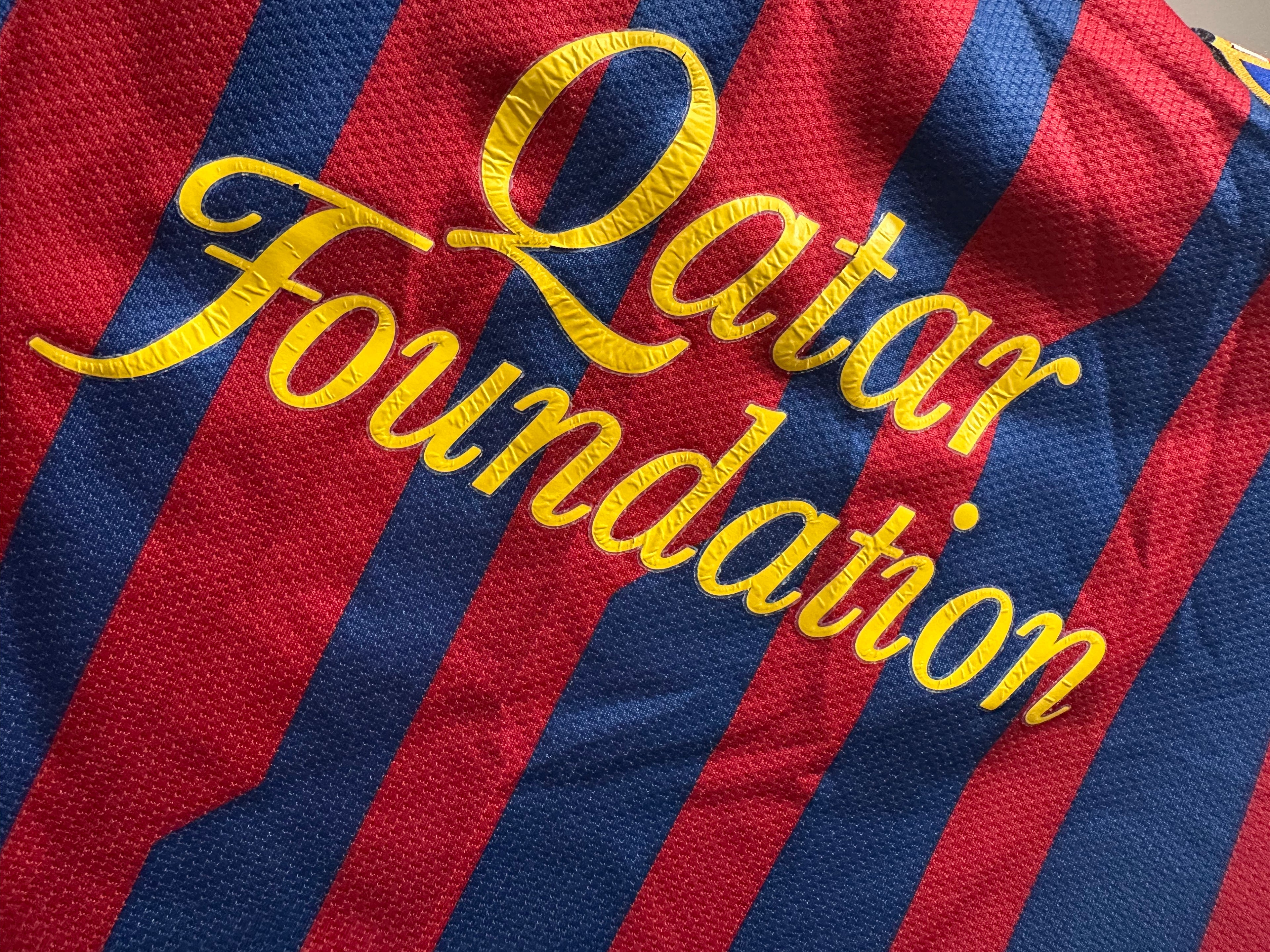FC Barcelona 2011-12 Home Soccer Jersey (M)