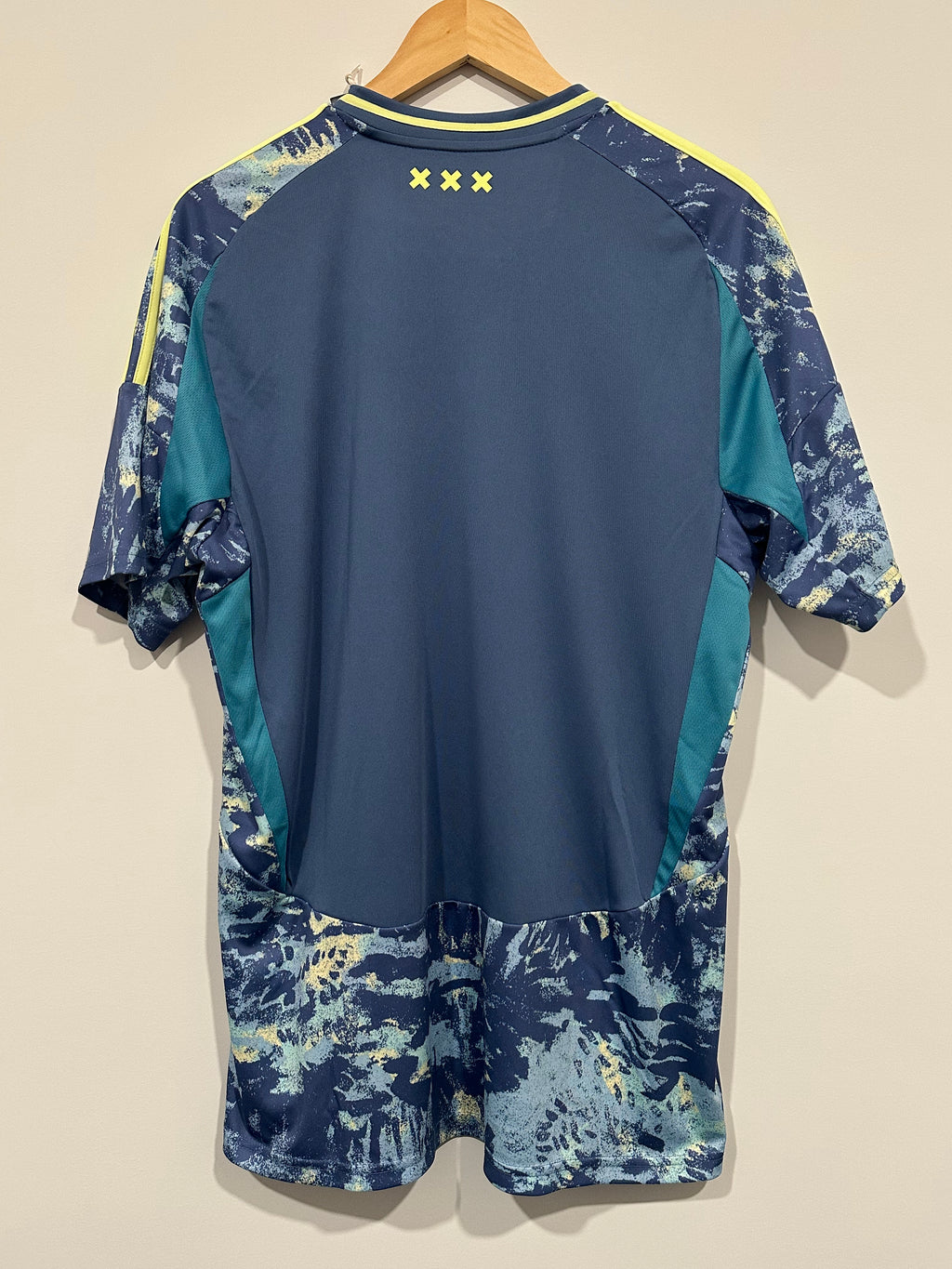 Ajax 2024-25 Away Soccer Jersey (L) NWT