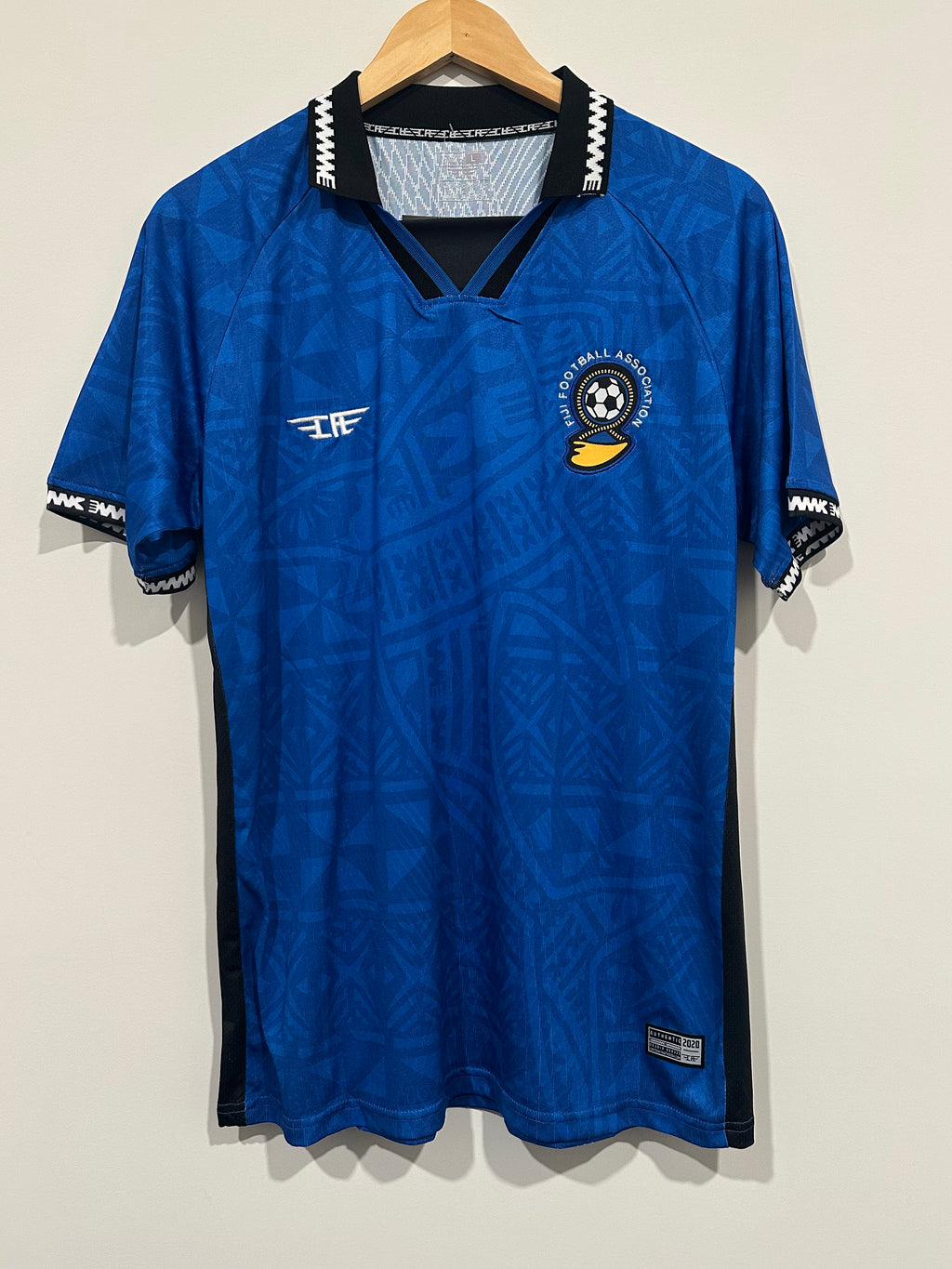 Fiji 2025-26 Away Soccer Jersey (L) NWT