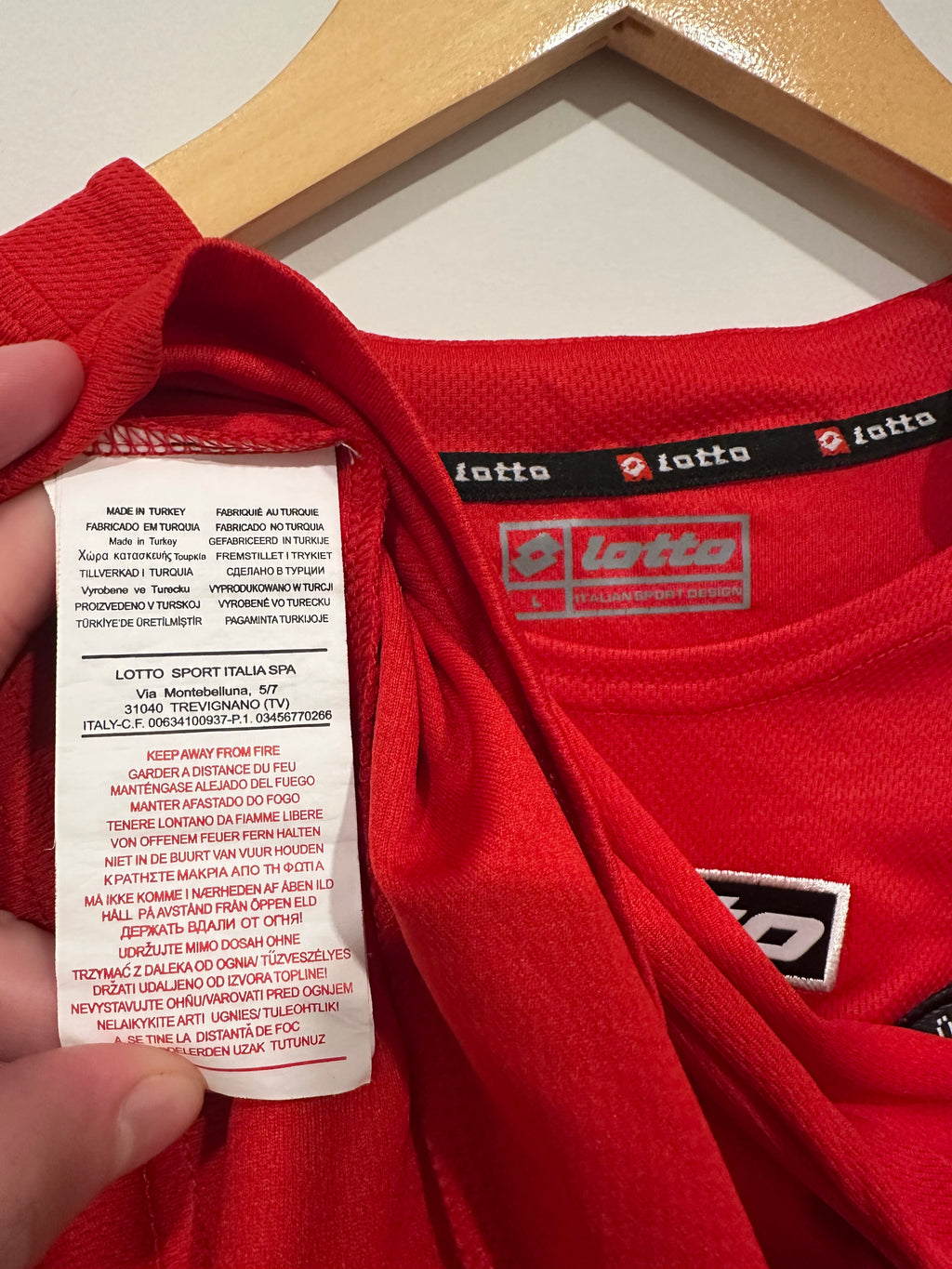 Fatih Karagümrük 2014-15 Away Soccer Jersey Oban Bebek #12 (L)