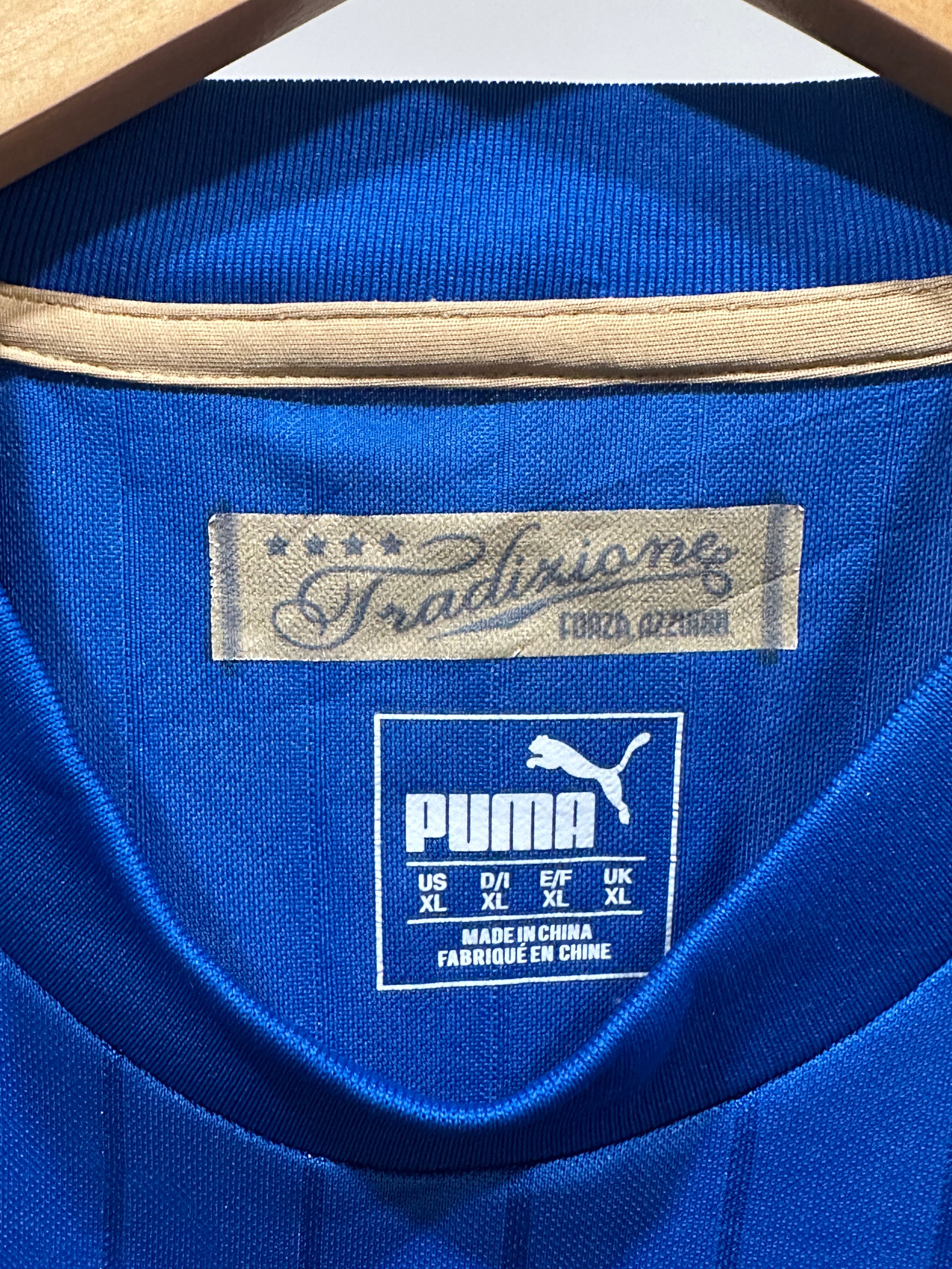 Italy 2016 Home Soccer Jersey (XL)