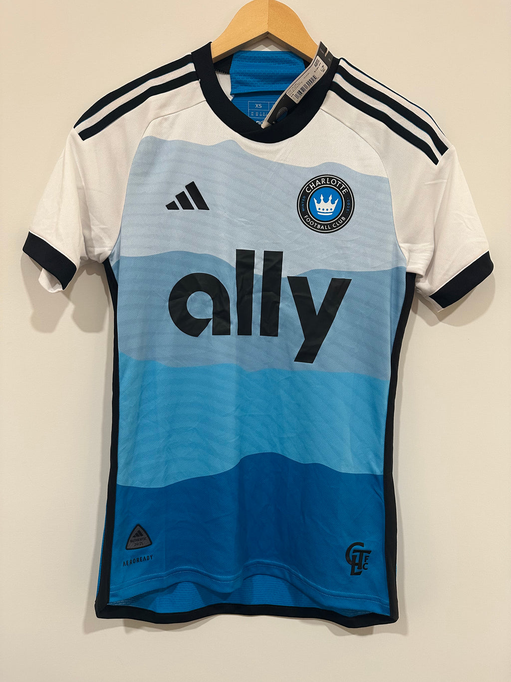 Charlotte FC 2024-25 Home Soccer Jersey Authentic Version (XS) NWT