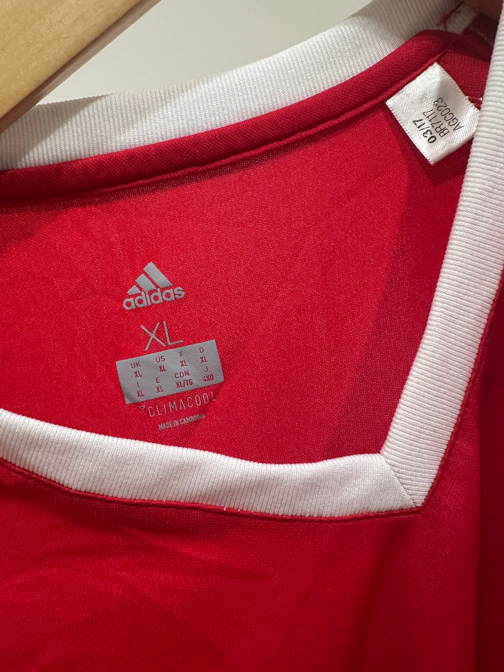 Ajax 2017-18 Training Soccer Jersey (XL)