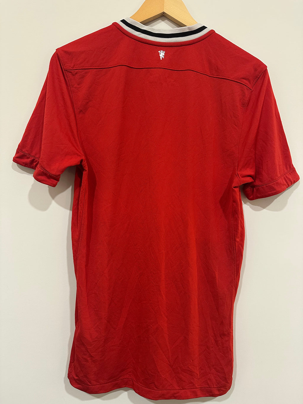 Manchester United 2011-12 Home Soccer Jersey (M)