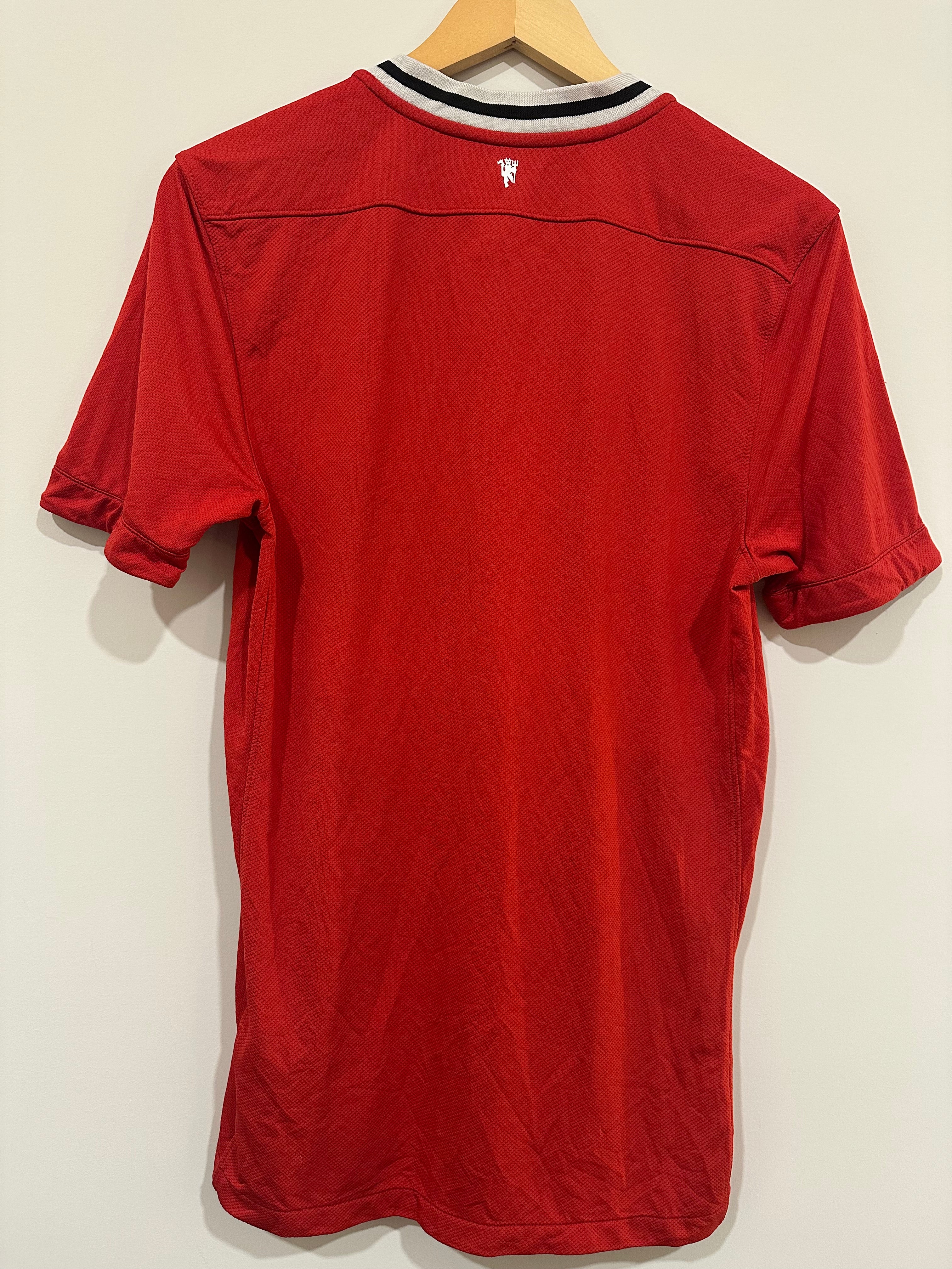 Manchester United 2011-12 Home Soccer Jersey (M)