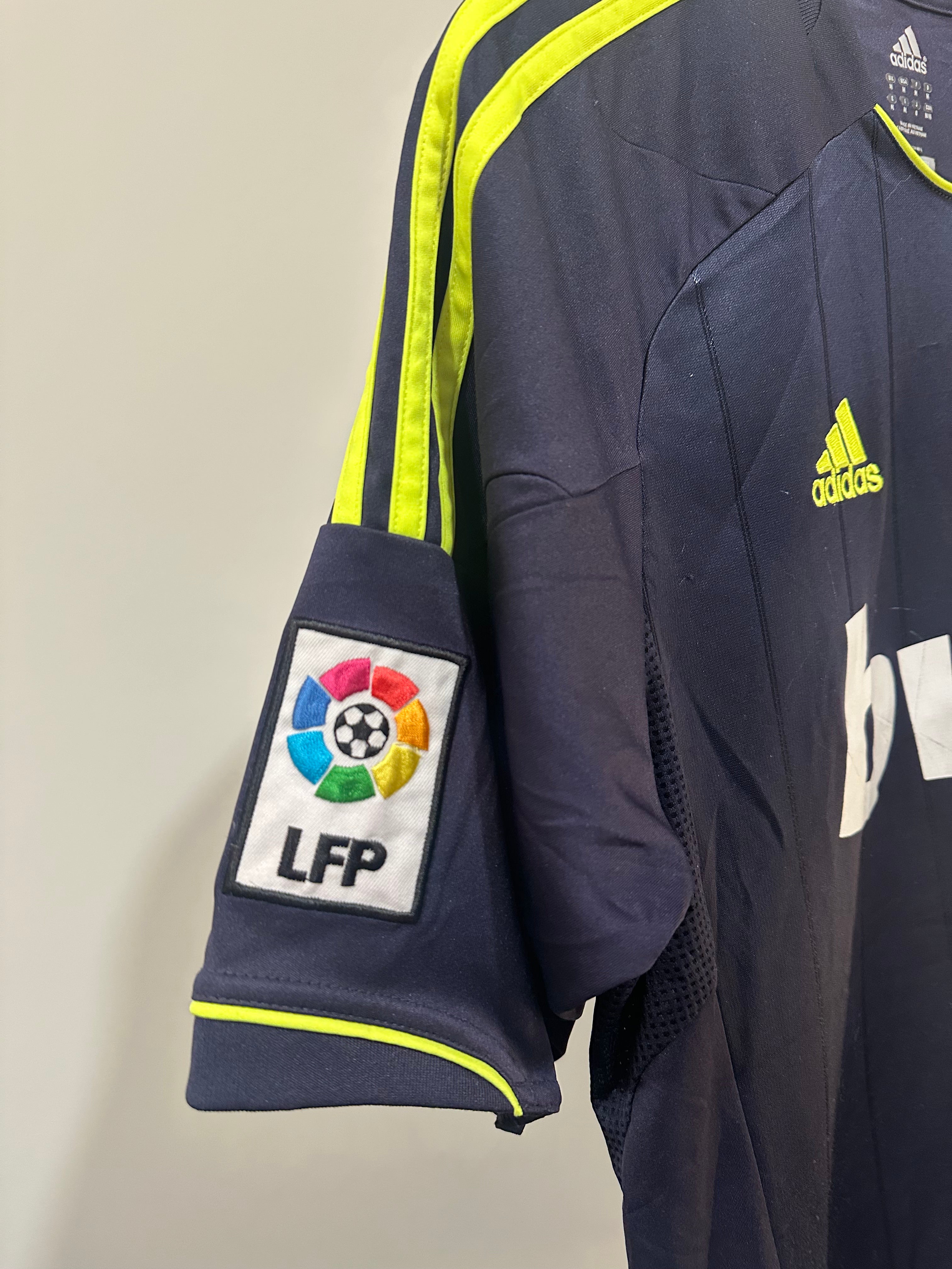 Real Madrid 2012-13 Away Soccer Jersey (M)