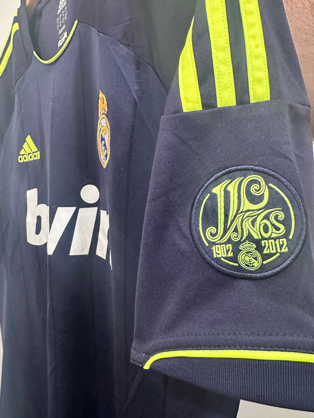 Real Madrid 2012-13 Away Soccer Jersey (M)