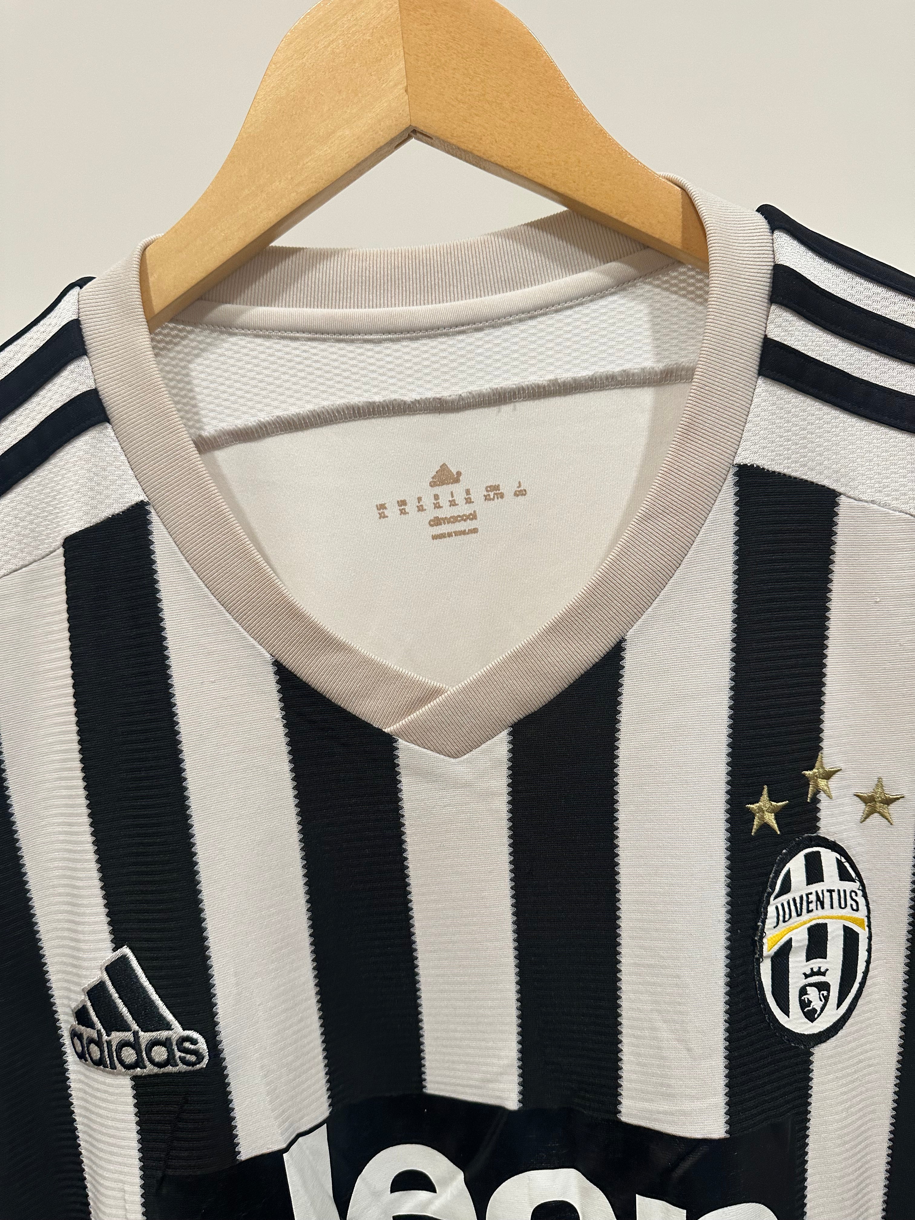 Juventus 2015-16 Home Soccer Jersey (XL)