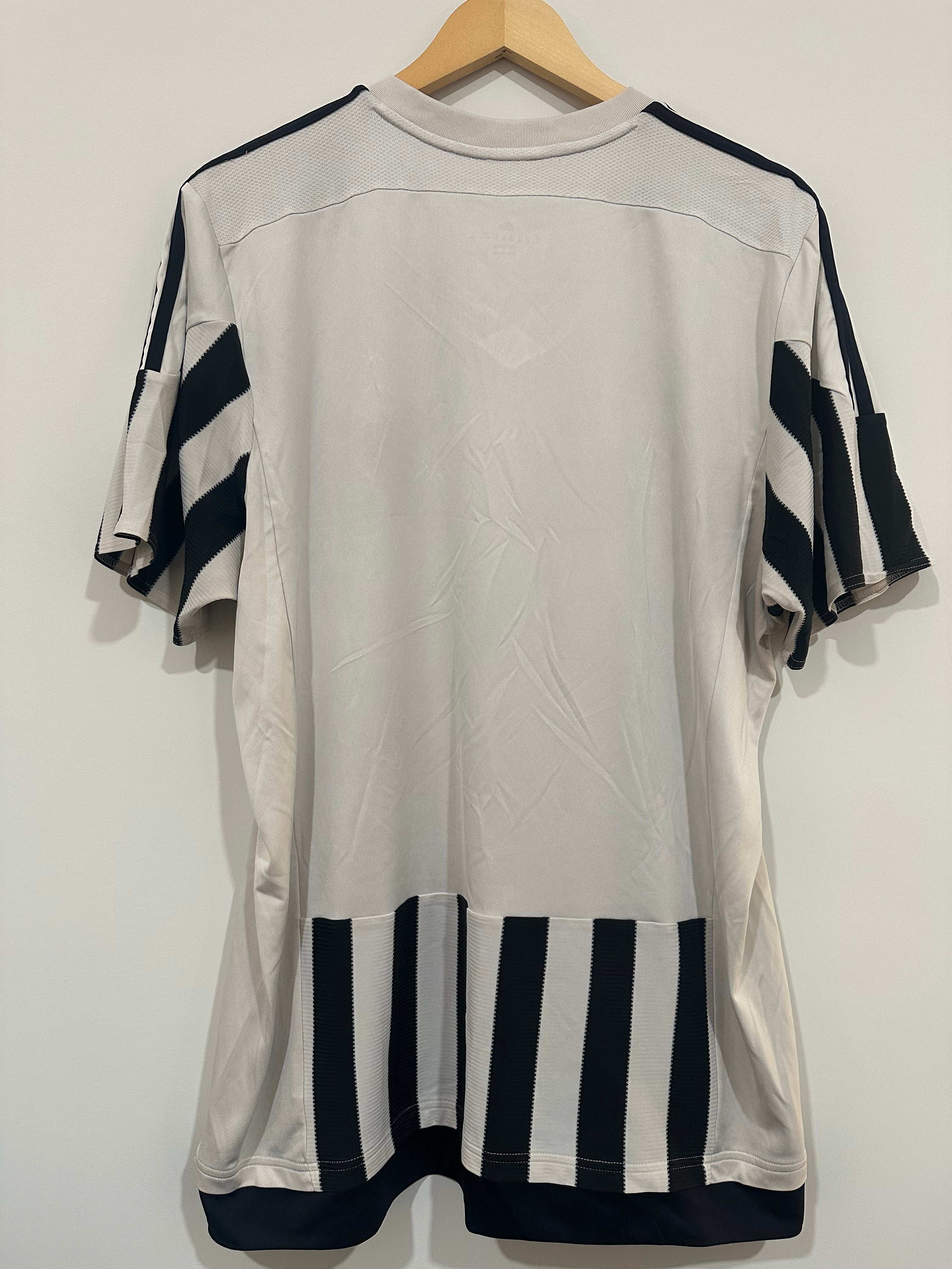 Juventus 2015-16 Home Soccer Jersey (XL)