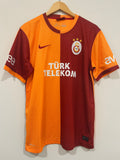 Galatasaray 2013-14 Home Soccer Jersey (M)