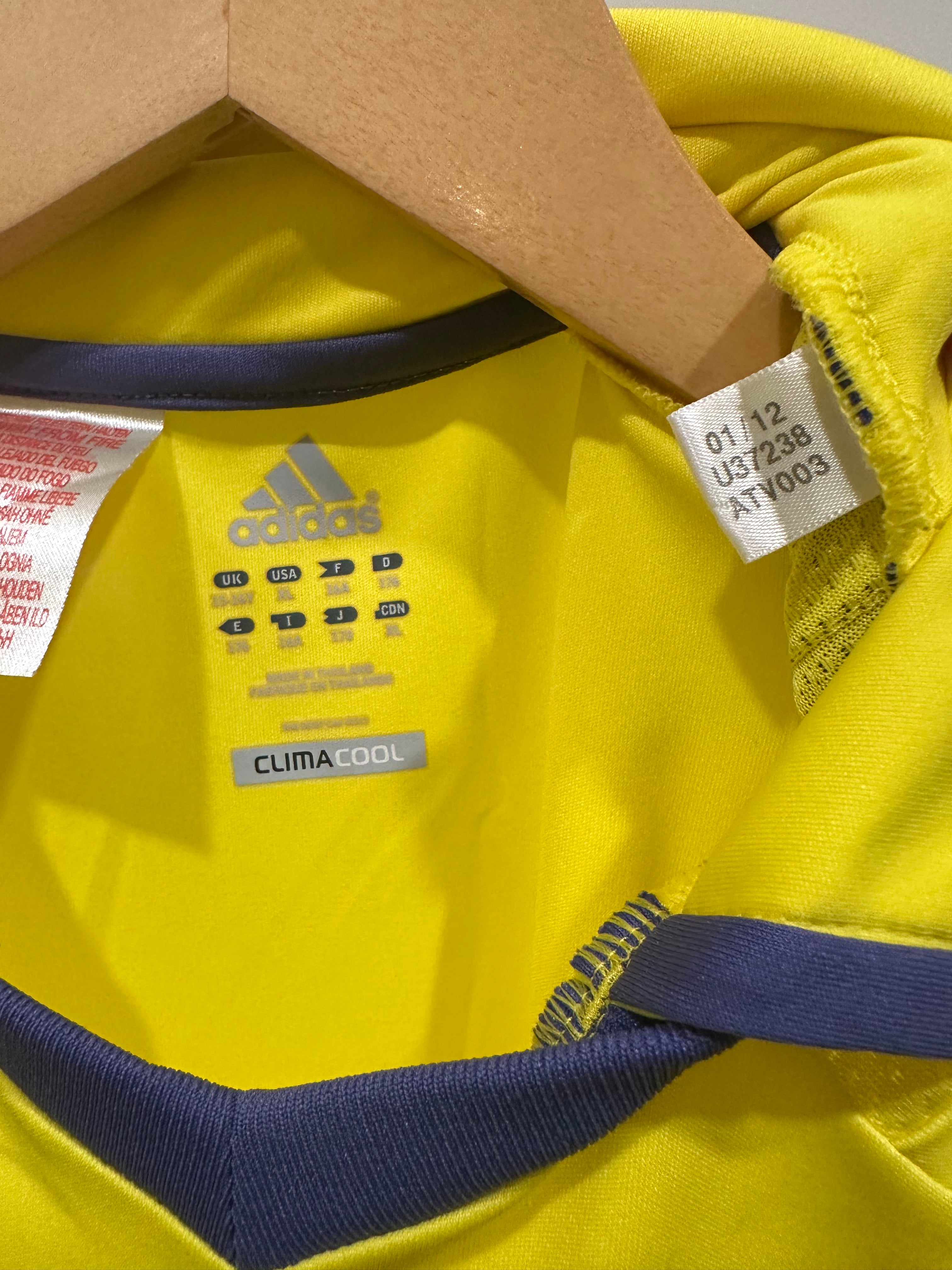 NK Maribor 2011-12 Away Soccer Jersey (YXL)