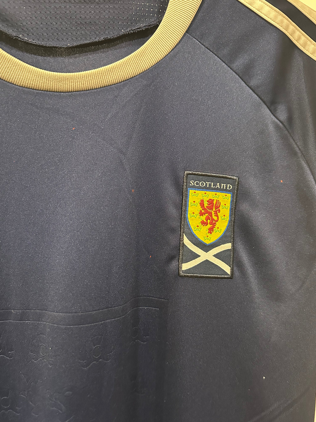 Scotland 2010-11 Home Soccer Jersey (L)