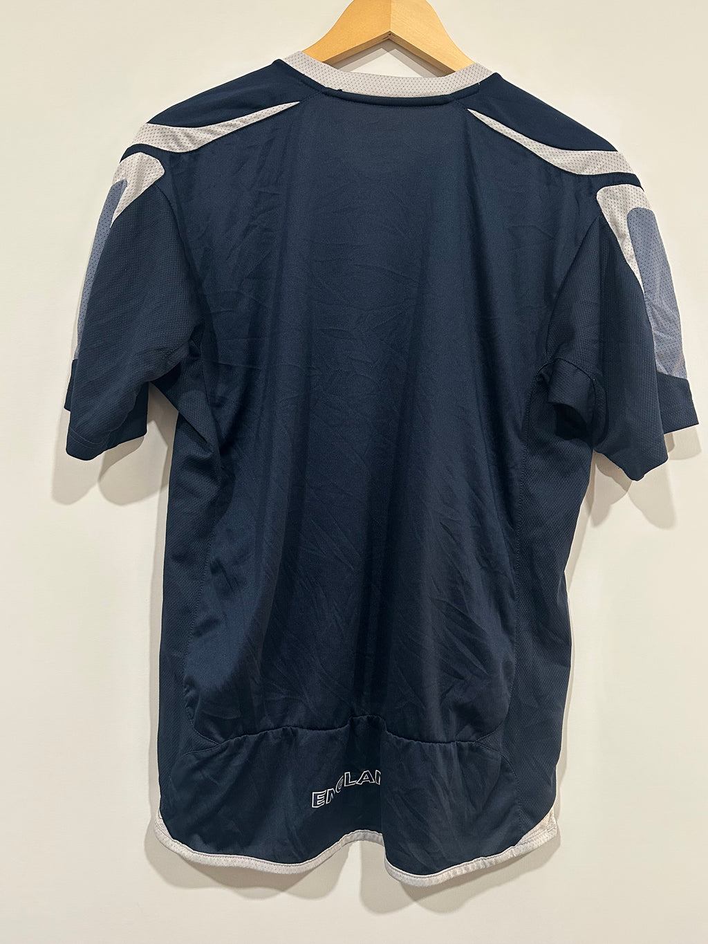 England 2006-07 Training Soccer Jersey (M)