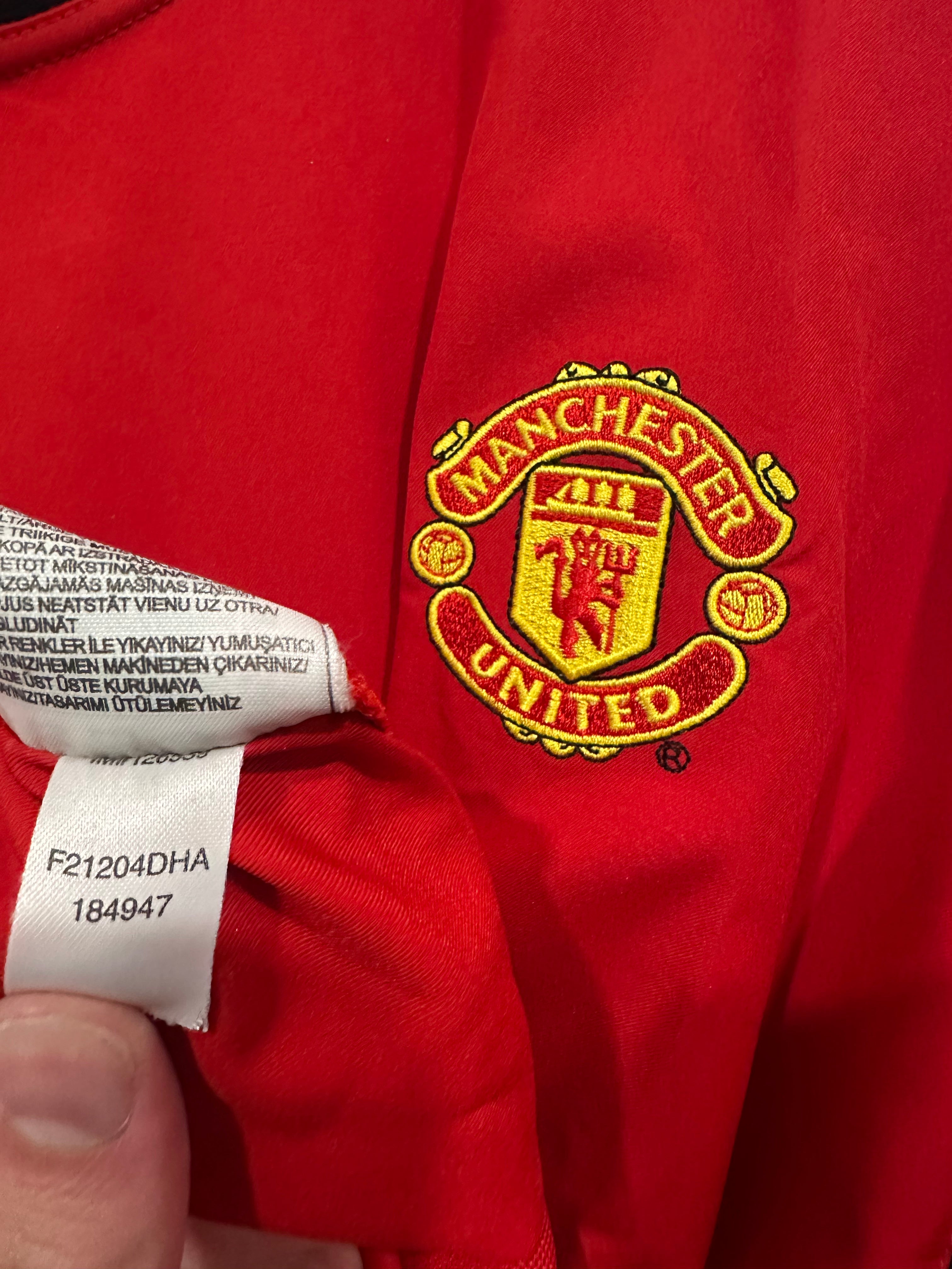 Manchester United 2002-04 Home Soccer Jersey Ronaldo #7 (XL)