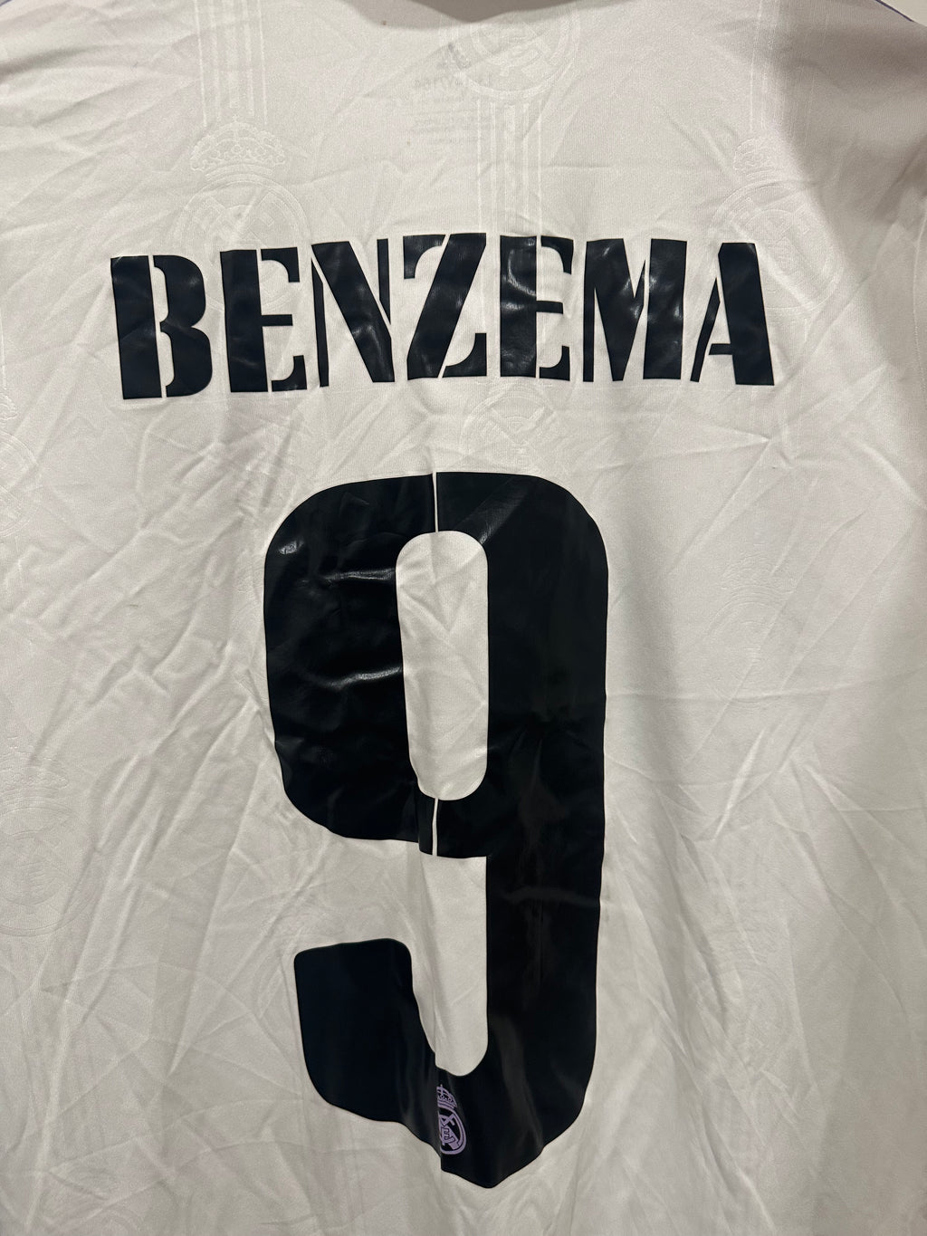 Real Madrid 2022-23 Home Soccer Jersey Benzema #9 (Youth L)