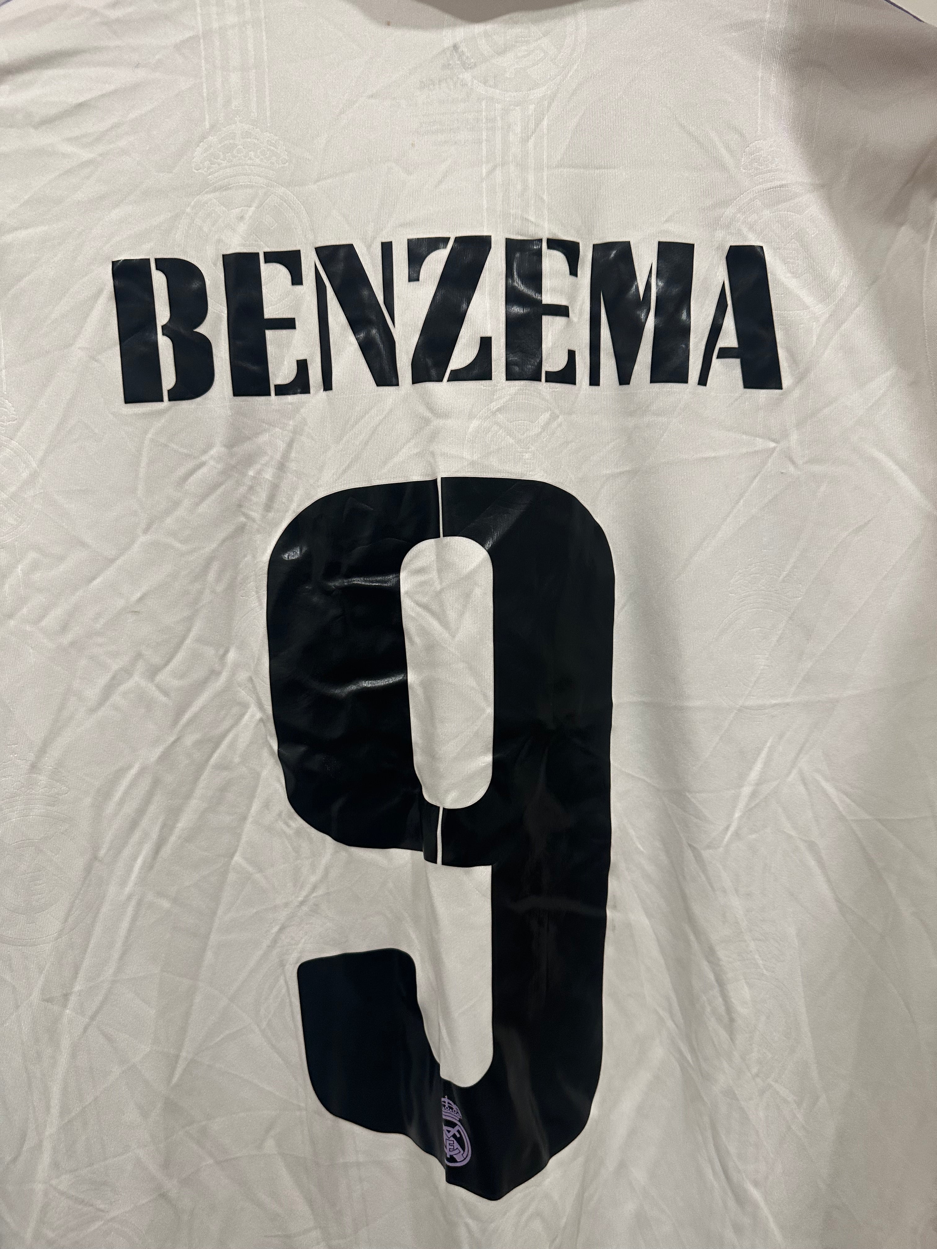 Real Madrid 2022-23 Home Soccer Jersey Benzema #9 (Youth L)