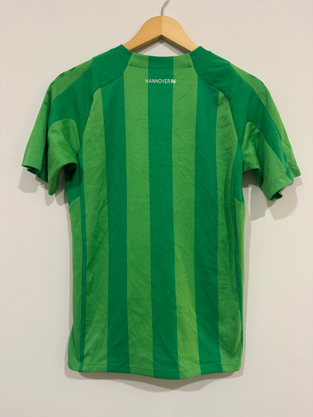 Hannover 96 2013-14 Away Soccer Jersey (Youth XL)