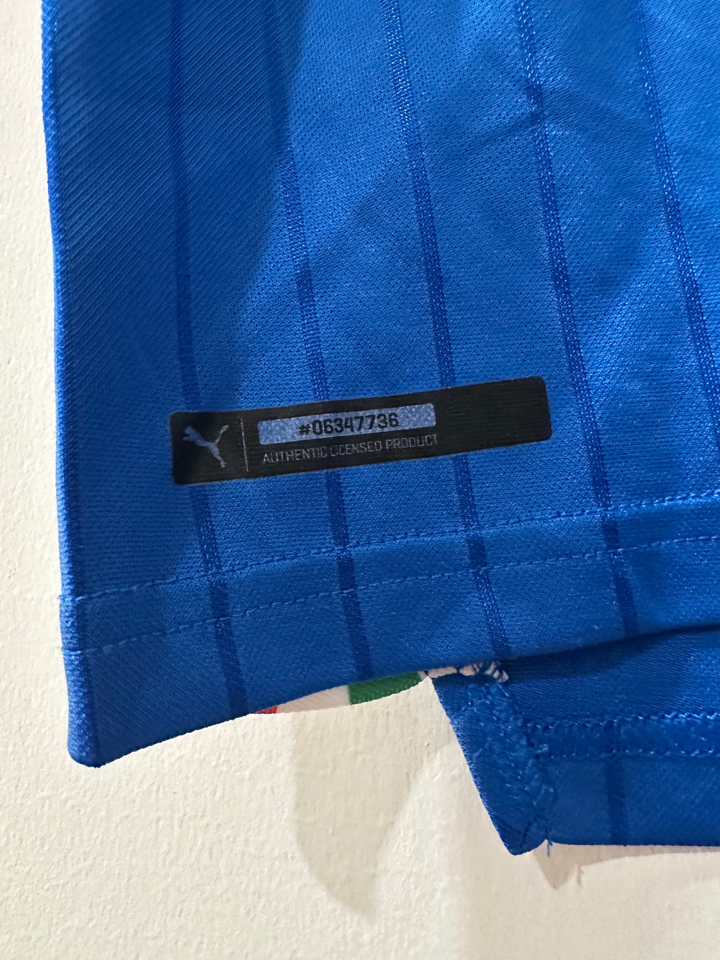 Italy 2016-17 Home Soccer Jersey (M)