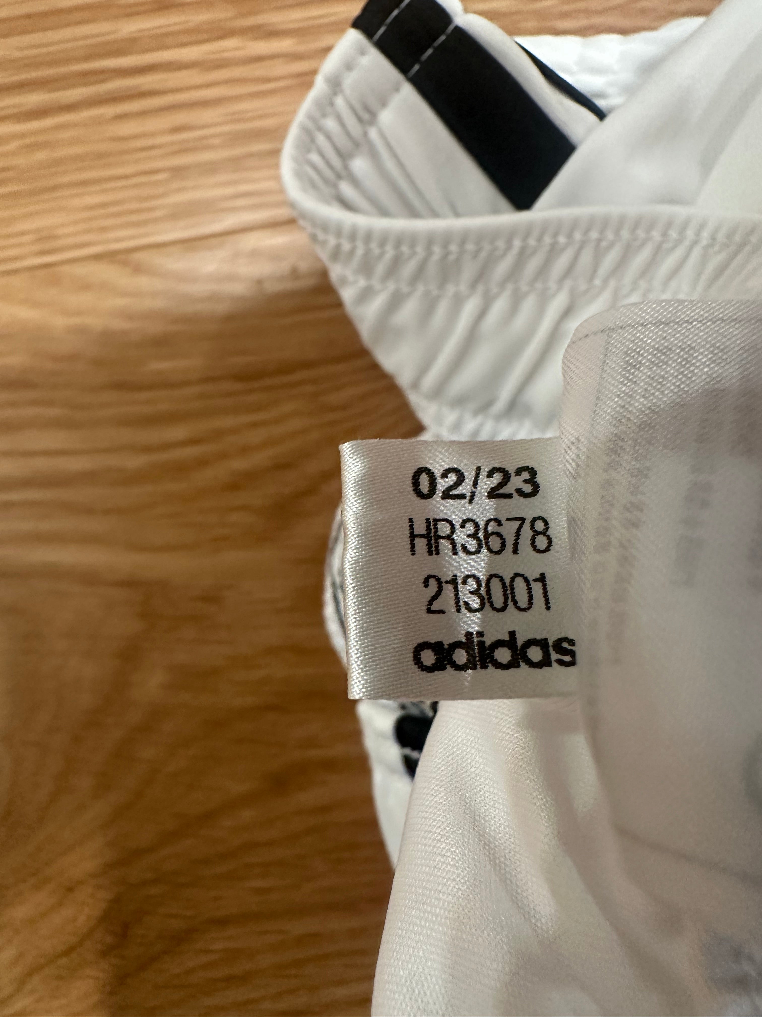 Manchester United 2023-24 White Soccer Shorts (S)