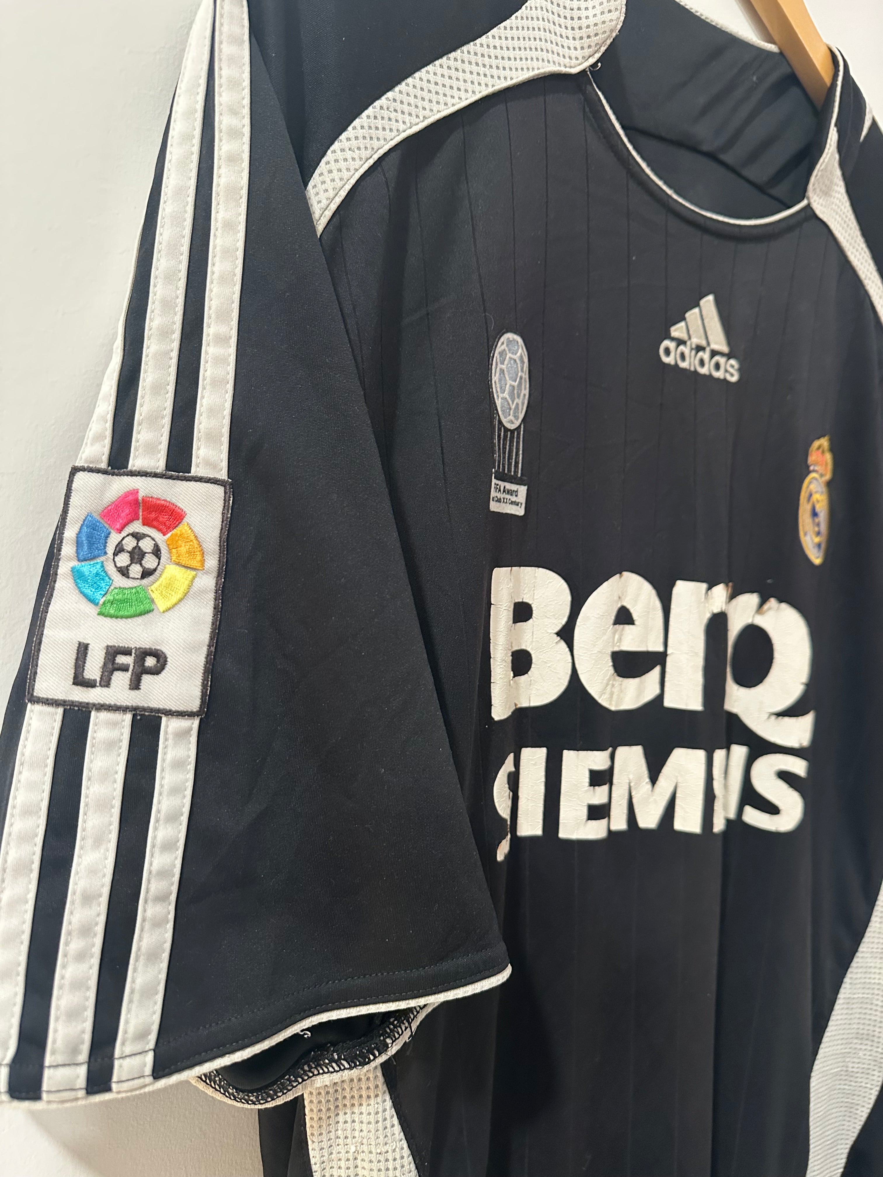 Real Madrid 2006-07 Away Soccer Jersey (2XL)