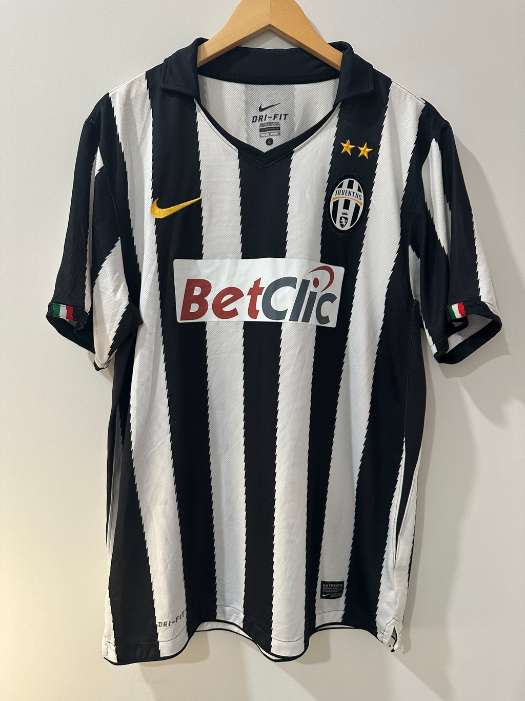 Juventus 2010-11 Home Soccer Jersey (L)