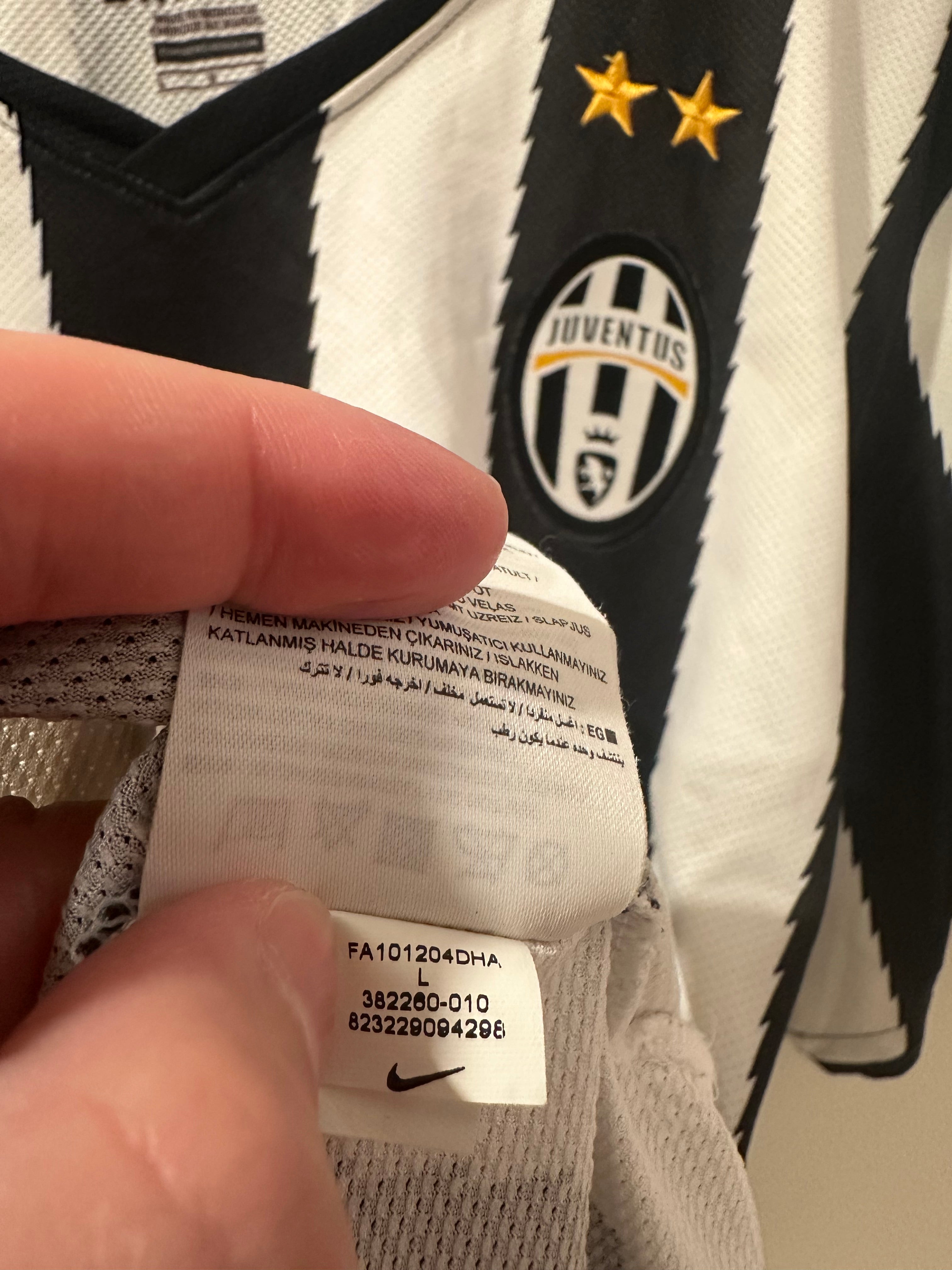 Juventus 2010-11 Home Soccer Jersey (L)