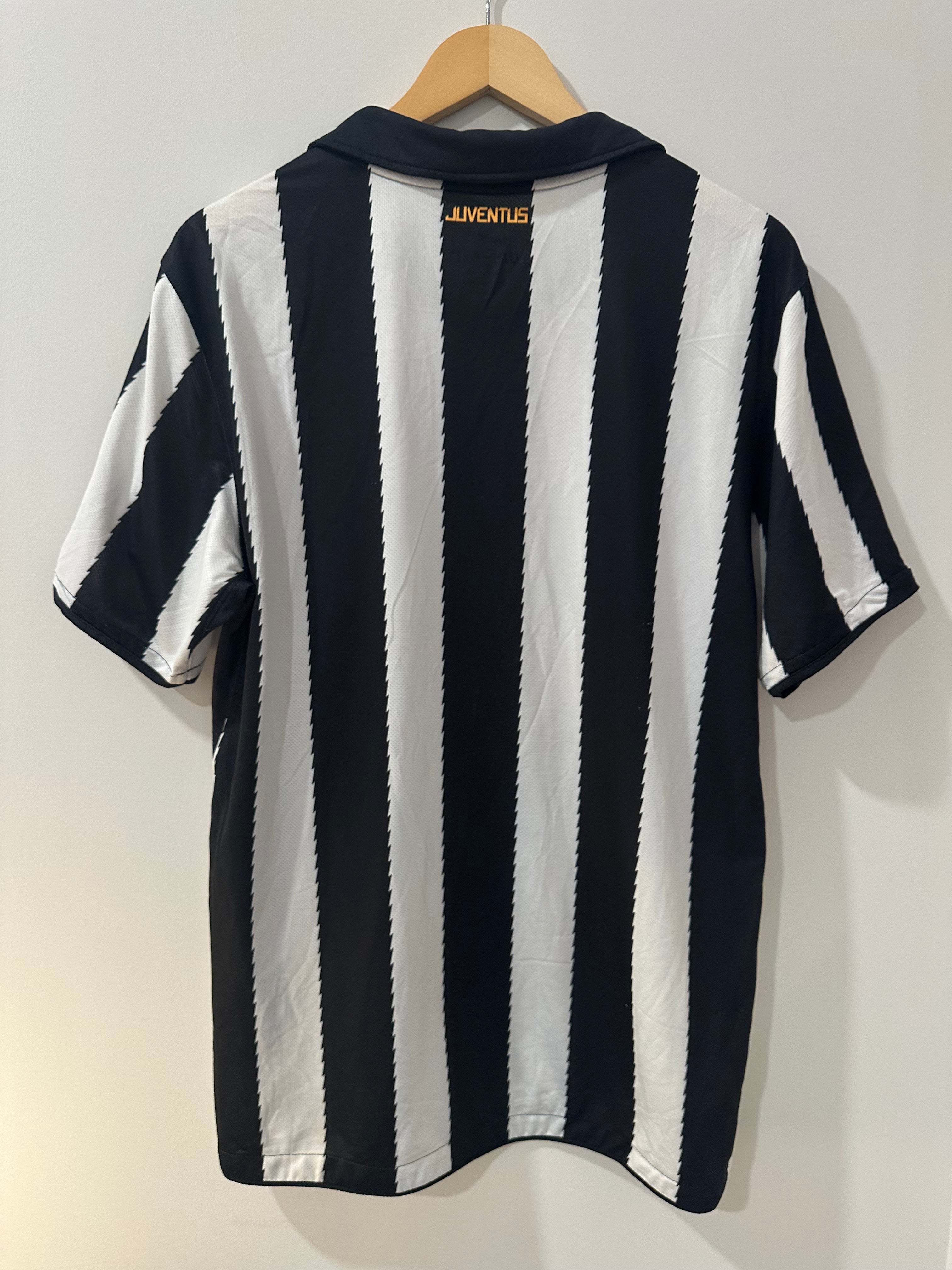 Juventus 2010-11 Home Soccer Jersey (L)