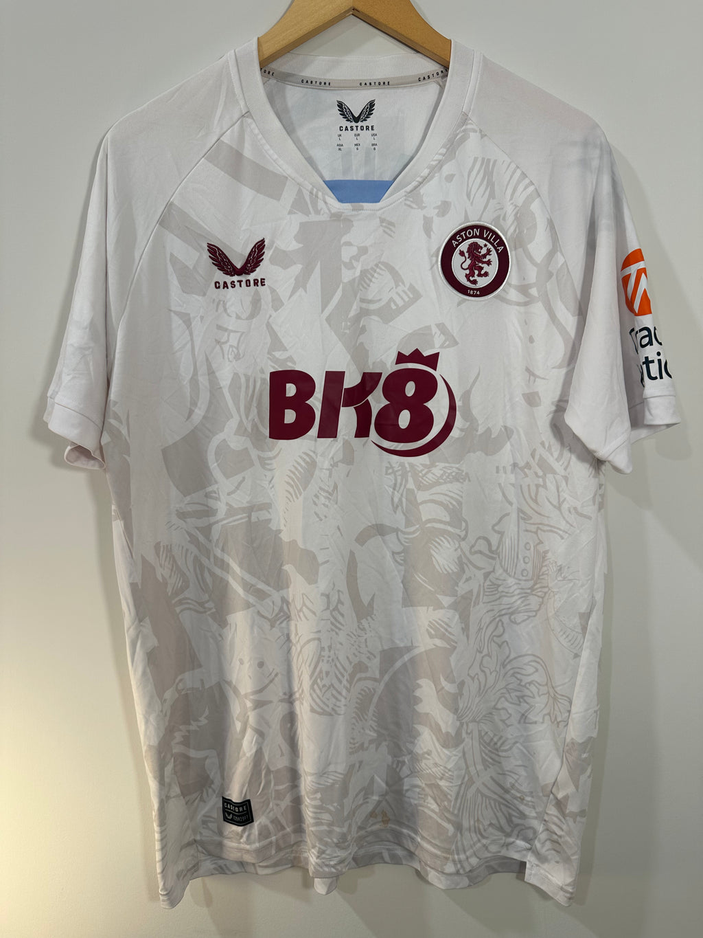 Aston Villa 2023-24 Away Soccer Jersey Bailey #31 (L)