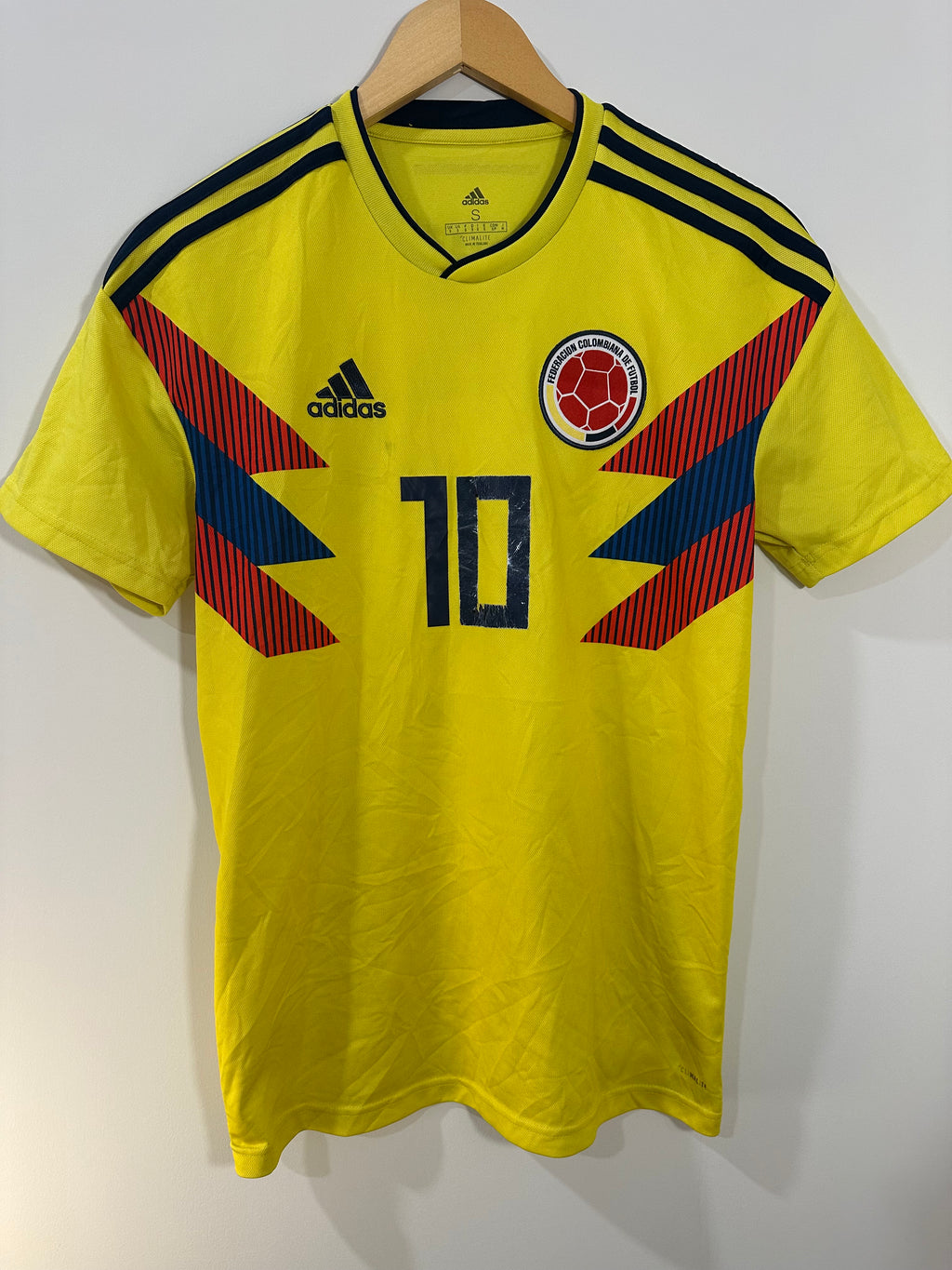 Colombia 2018-19 Home Soccer Jersey James #10 (S) [B Grade]