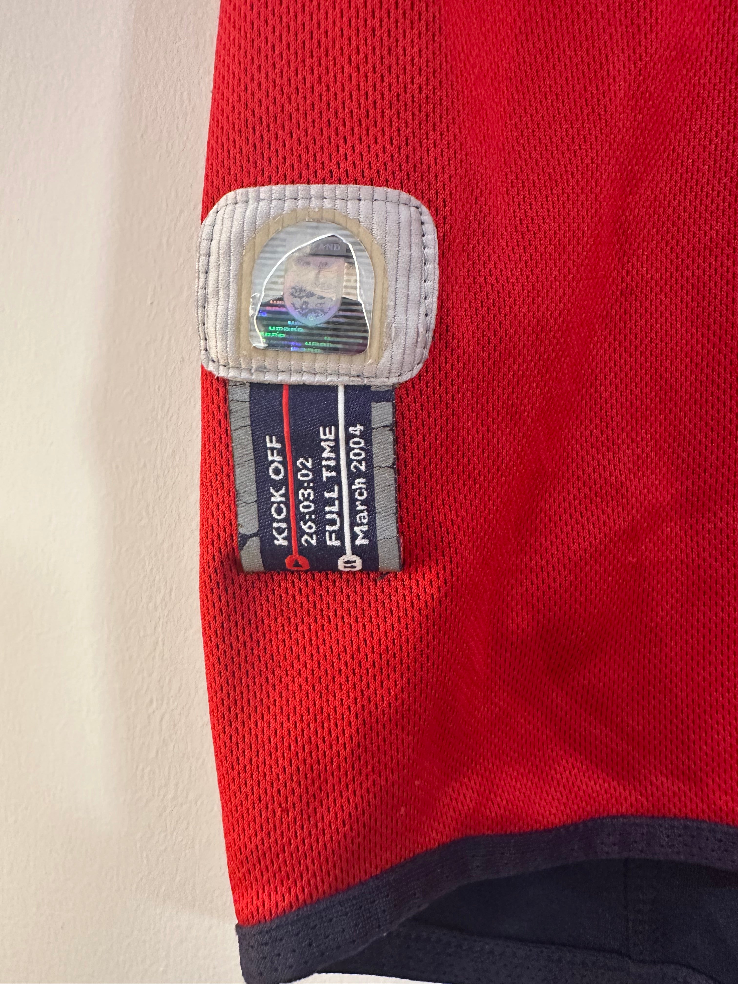 England 2002-04 Away Soccer Jersey (L)