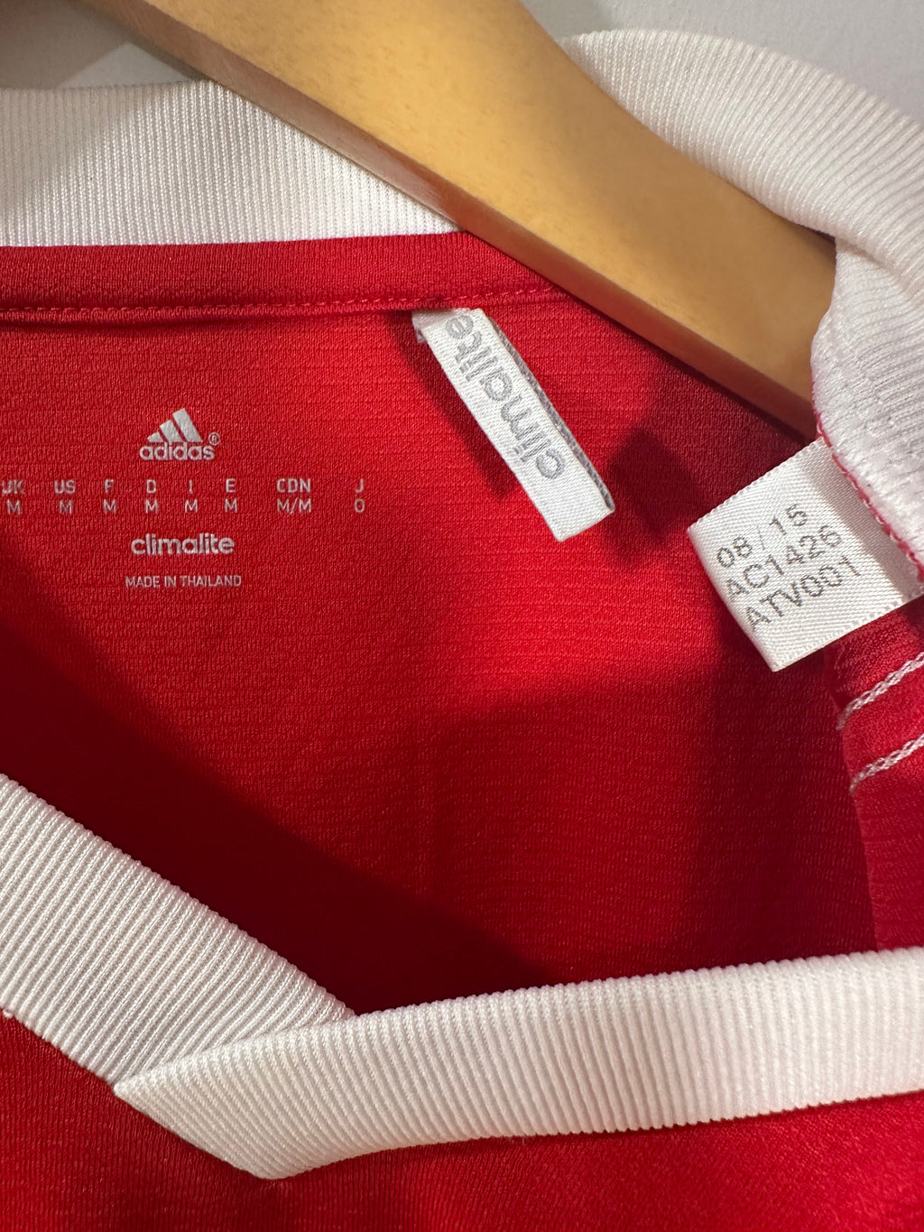 Manchester United 2015 Home Soccer Jersey (M)