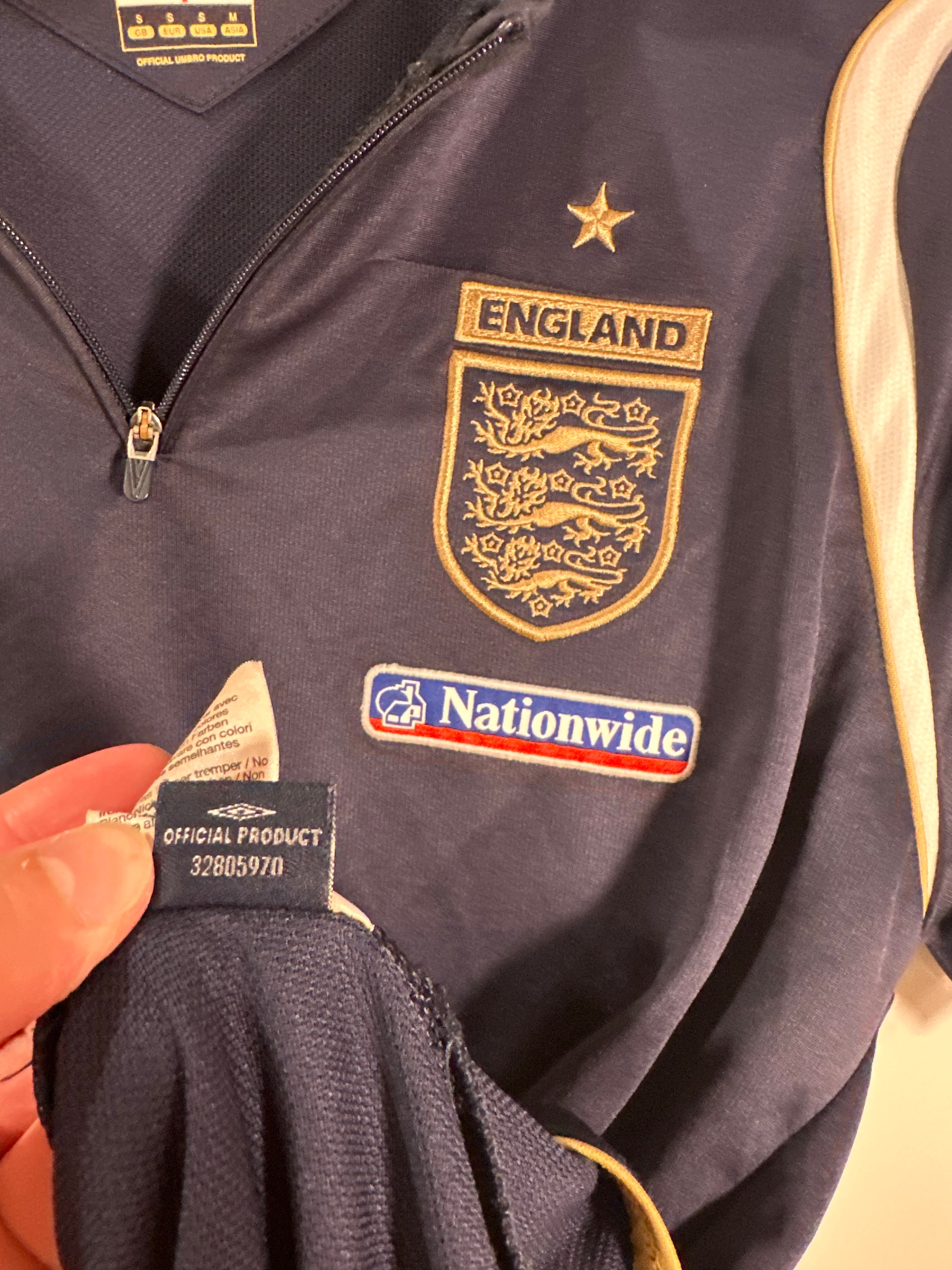 England 2006-07 Training Soccer Jersey (S)