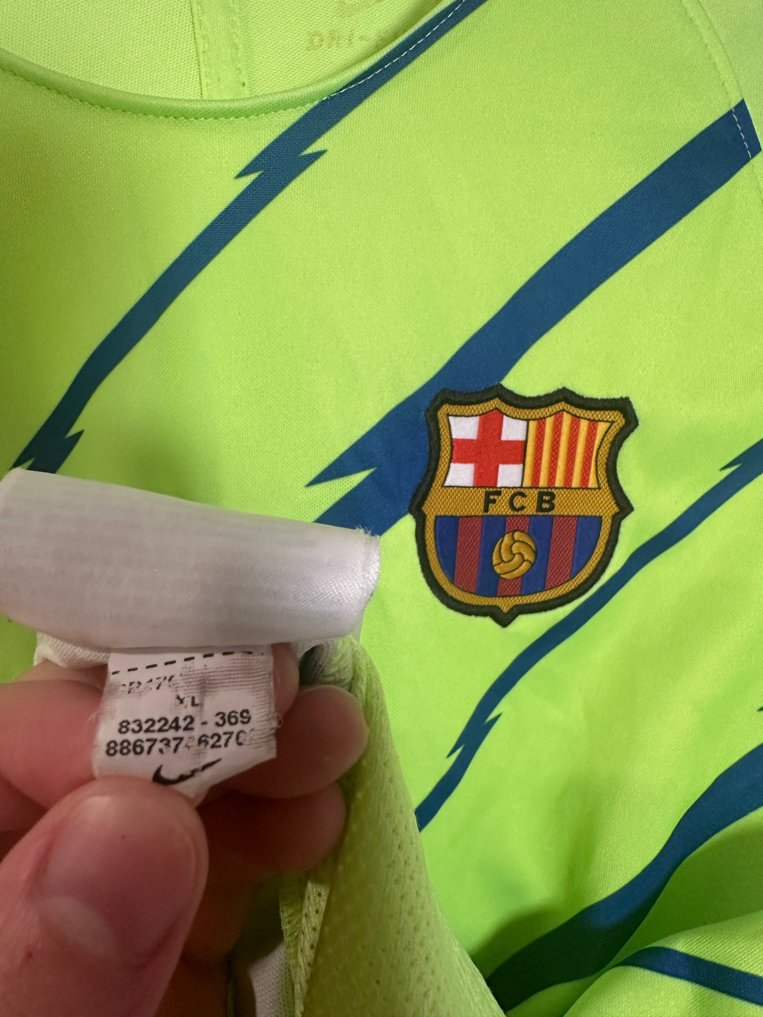 FC Barcelona 2016-17 Training Soccer Jersey (Youth XL)