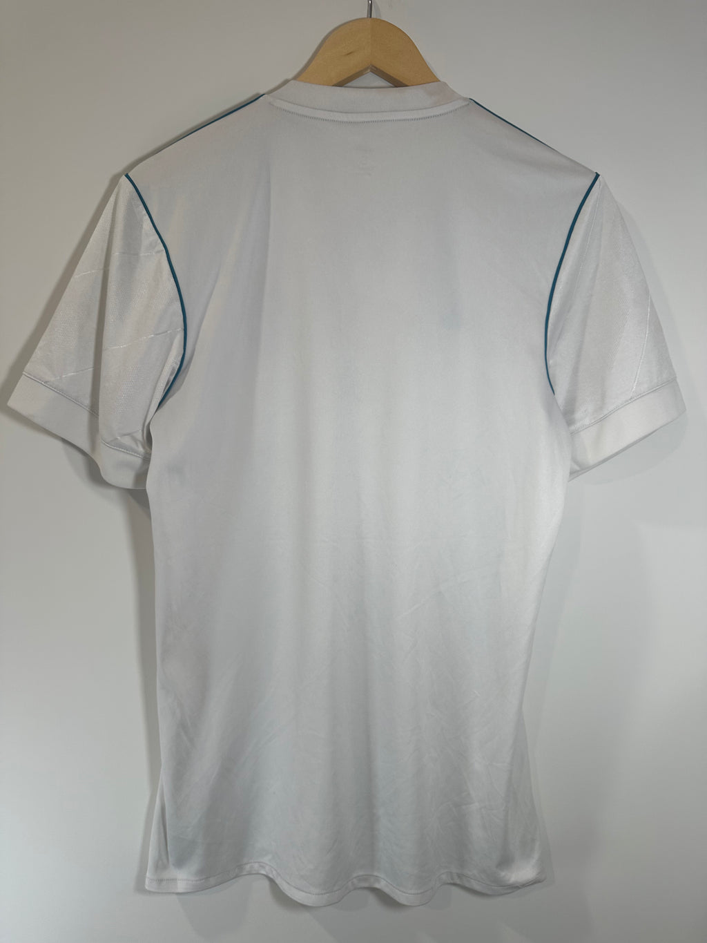 Real Madrid 2017-18 Home Soccer Jersey (S)