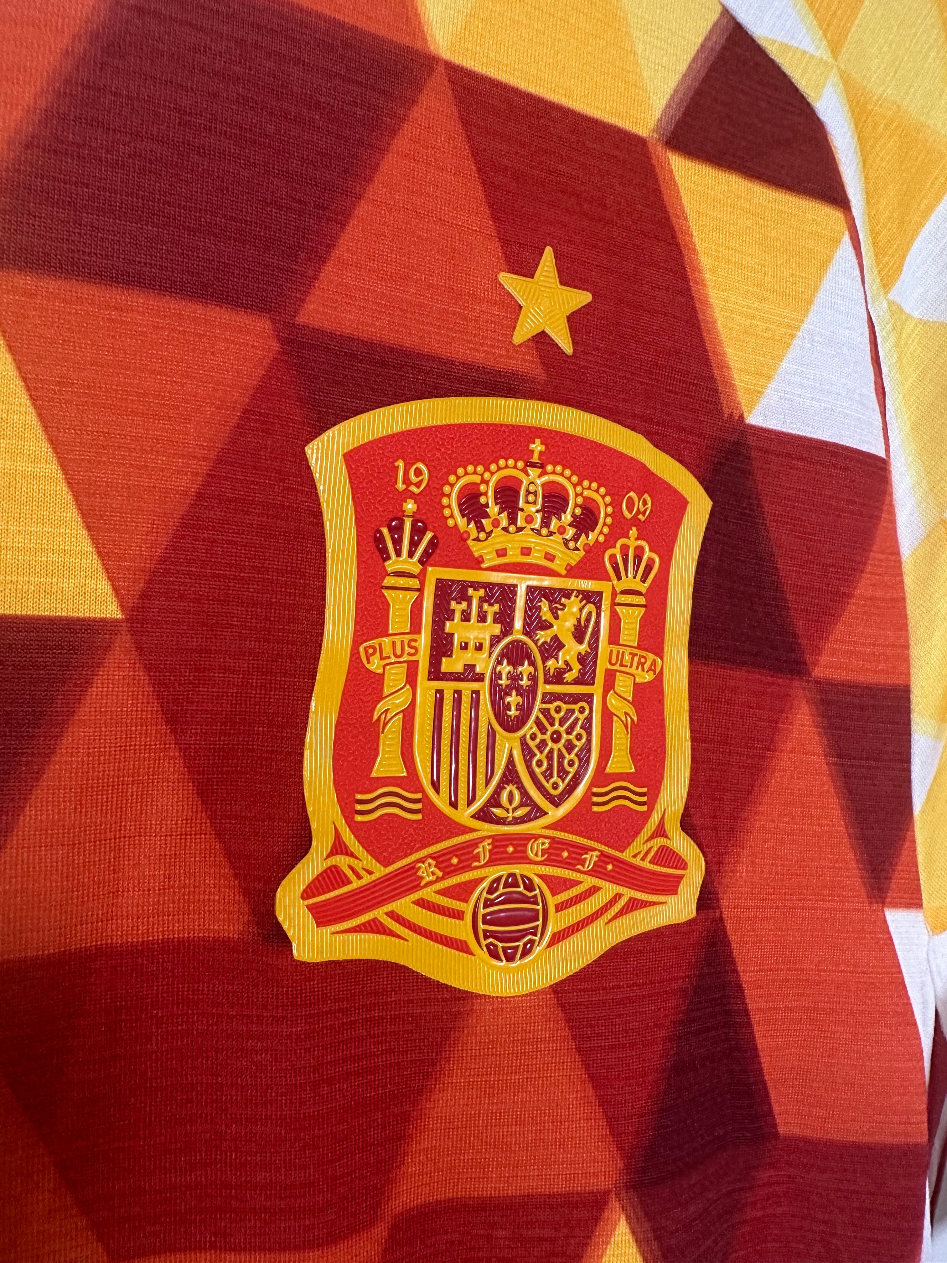 Spain 2016 Away Soccer Jersey Authentic Version (S)
