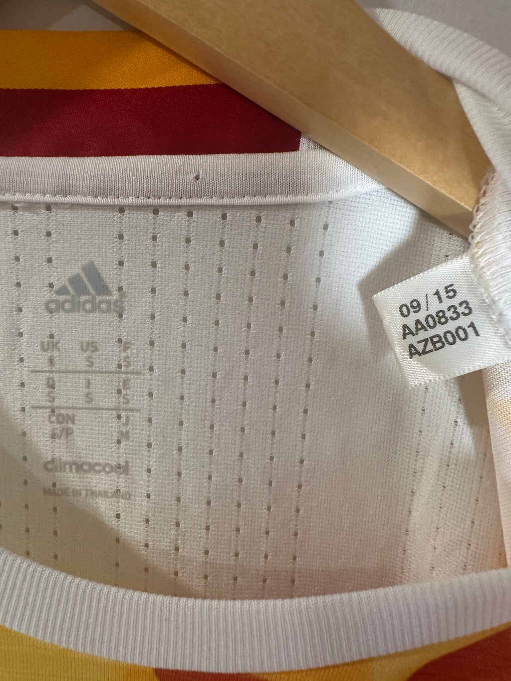 Spain 2016 Away Soccer Jersey Authentic Version (S)