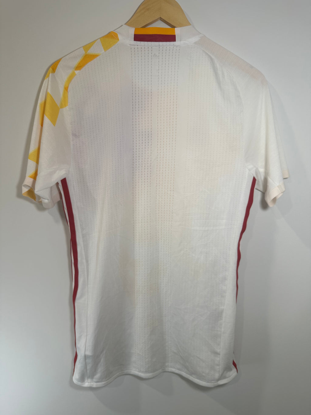 Spain 2016 Away Soccer Jersey Authentic Version (S)