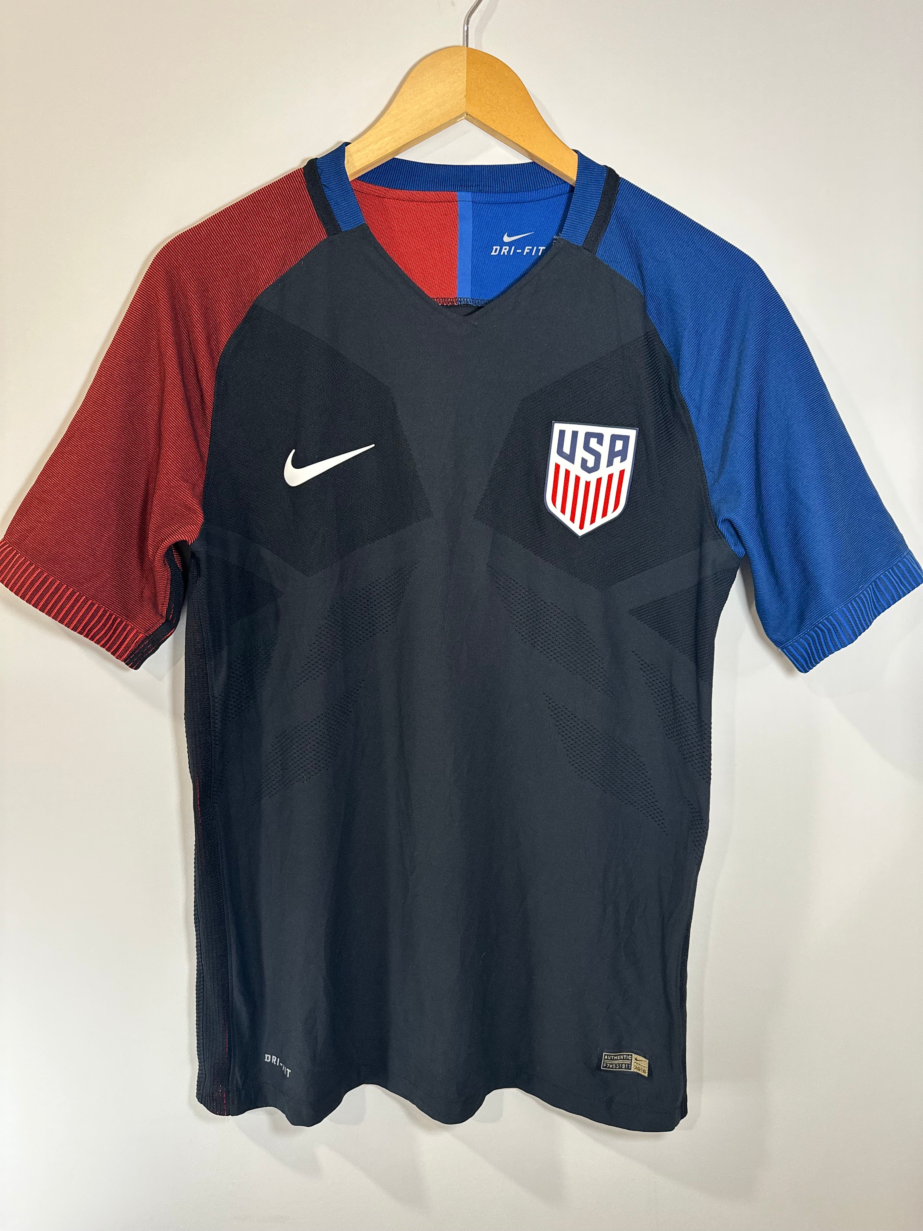 USA 2016 Away Soccer Jersey Authentic Version (M)