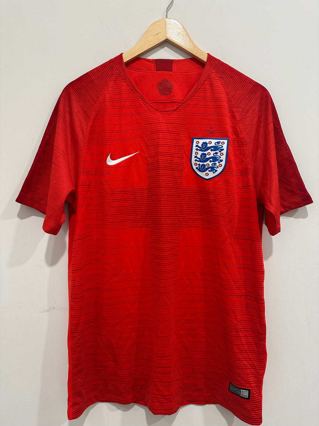 England 2018-19 Away Soccer Jersey (M)