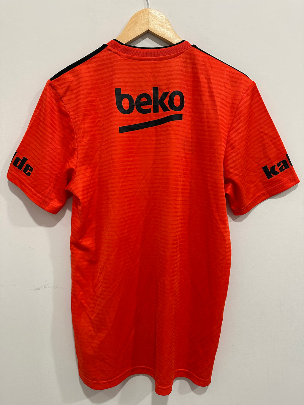 Besiktas 2018-19 Third Soccer Jersey (M)