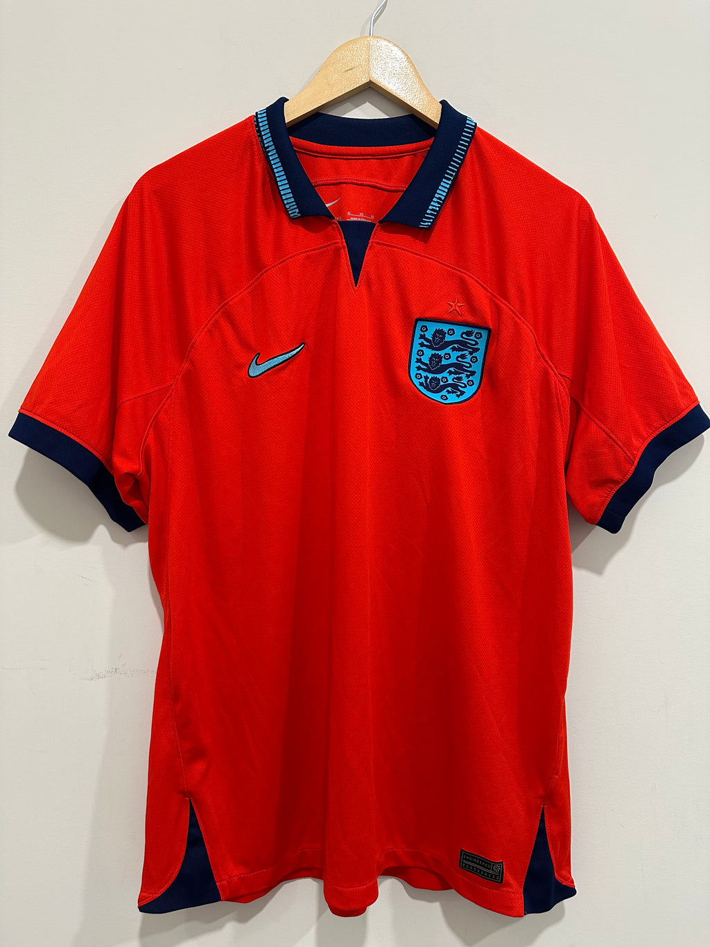 England 2022-23 Away Soccer Jersey (XL)